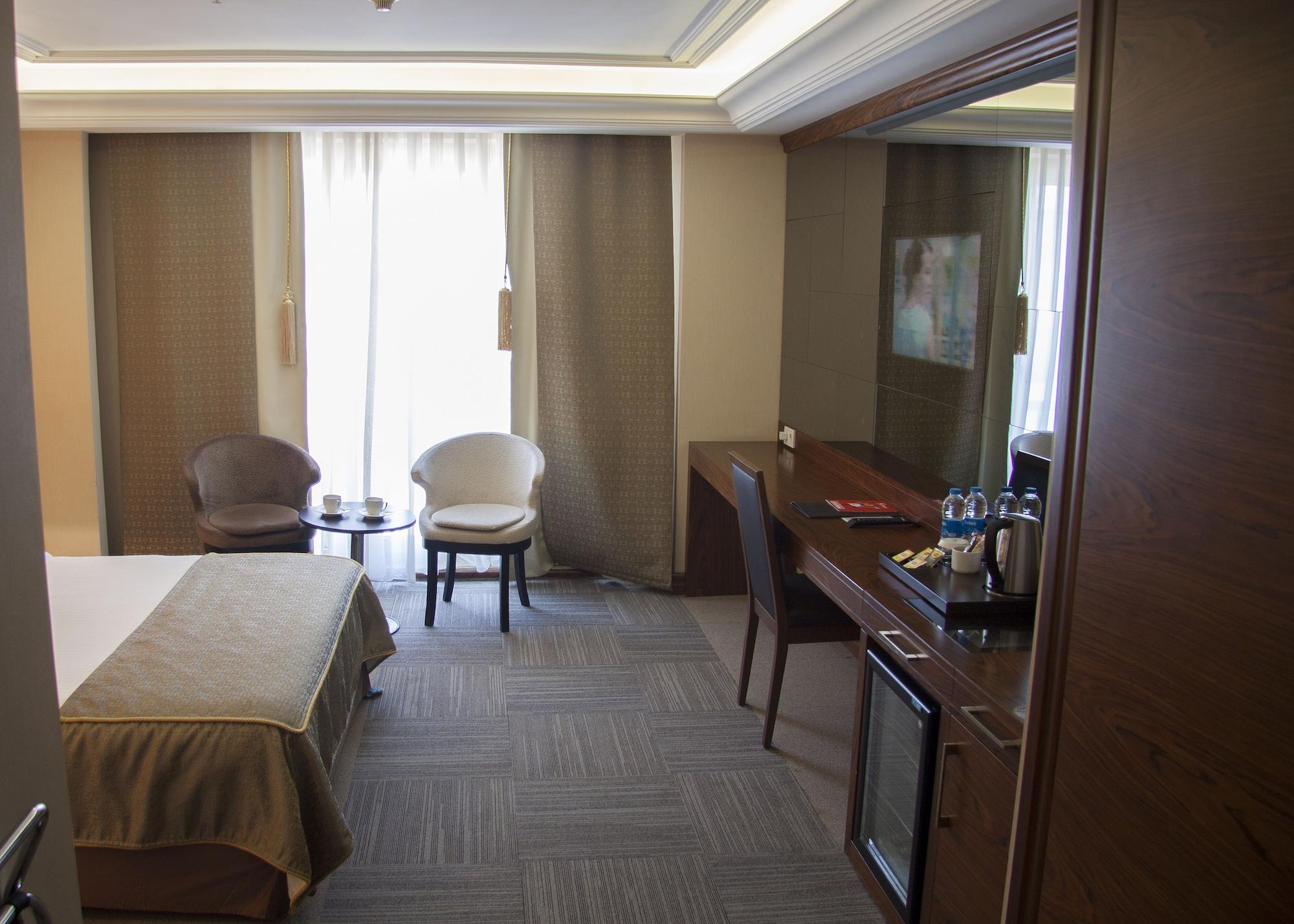 Eurostars Old Hotel