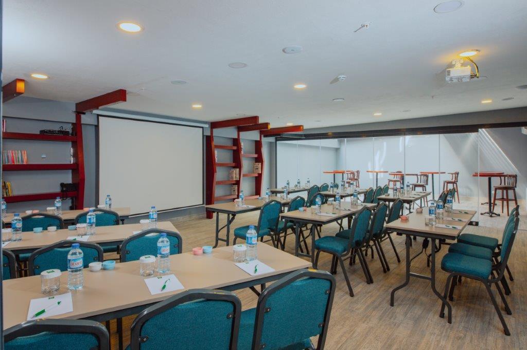 Hotel Ibis Styles Bomonti 4*