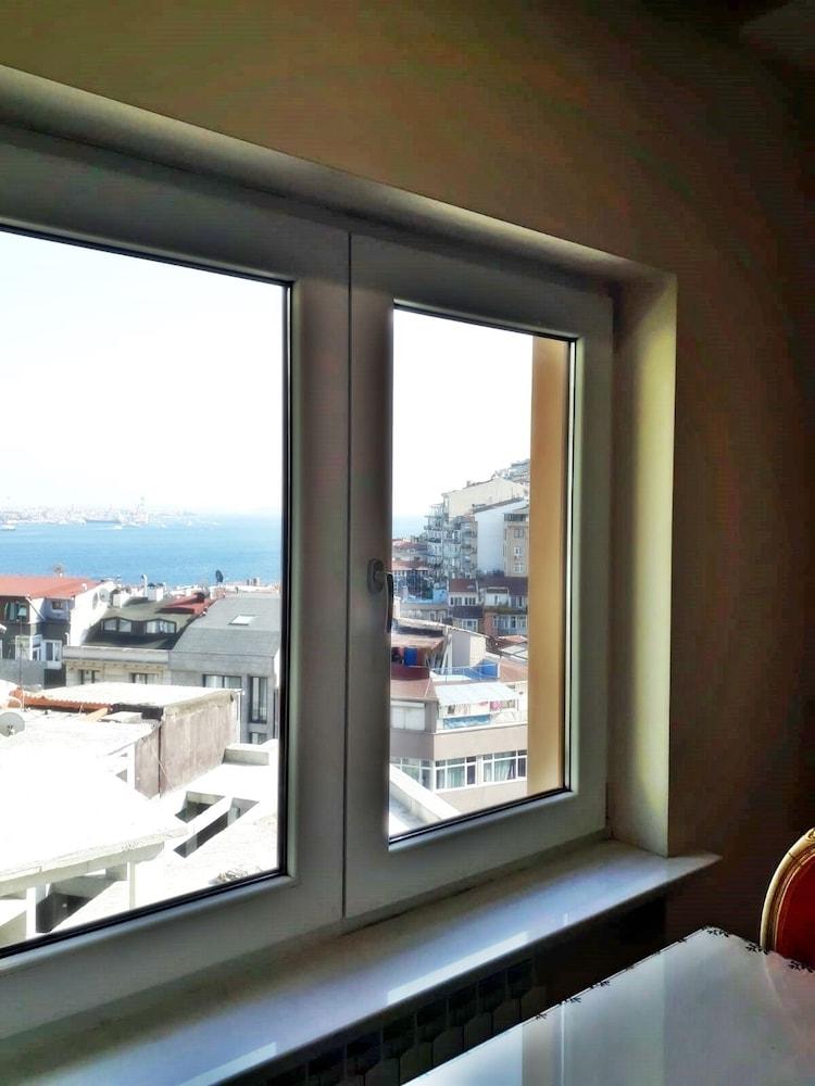 Lir Long İstanbul