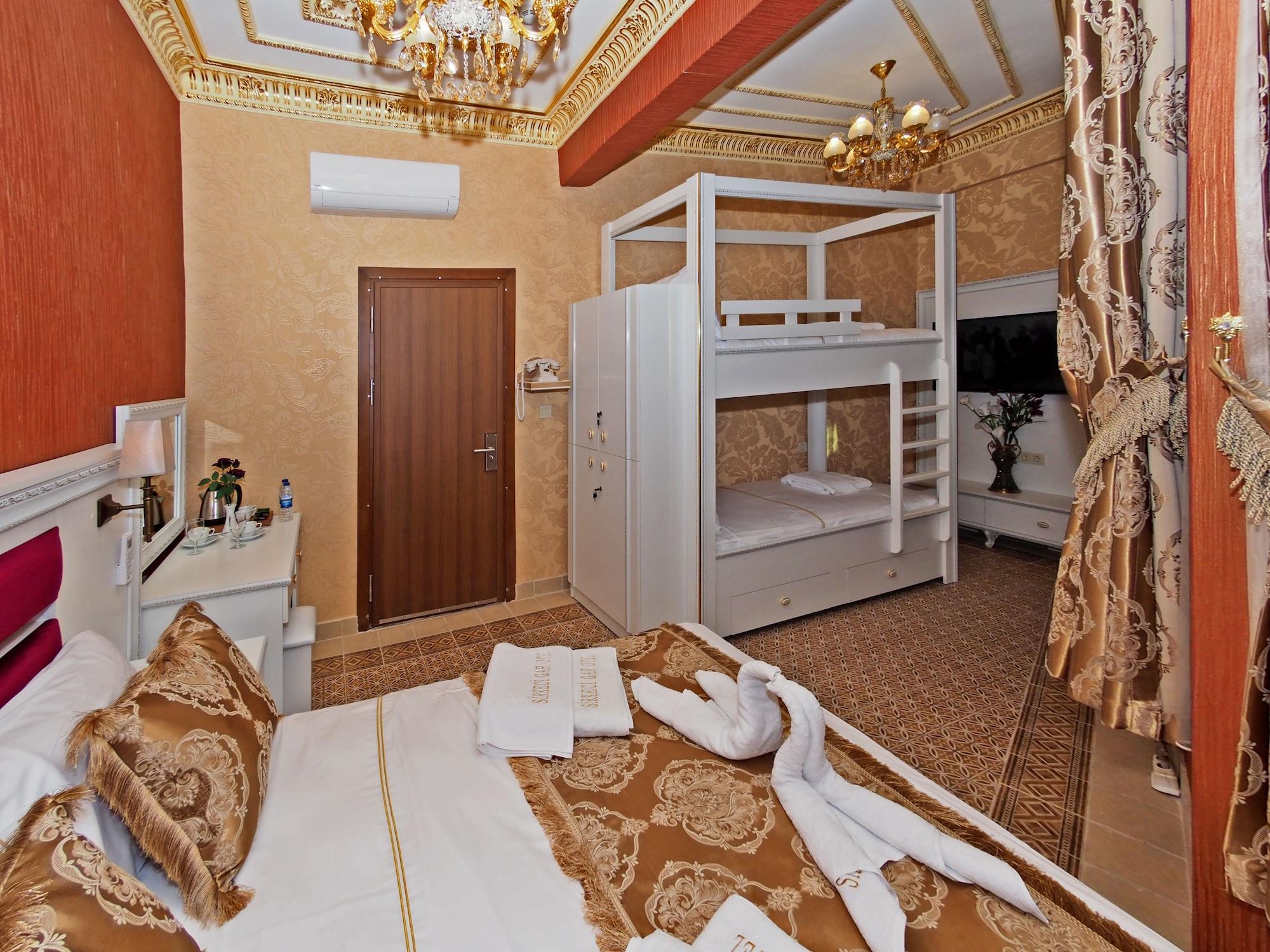 Sirkeci Gar 3*
