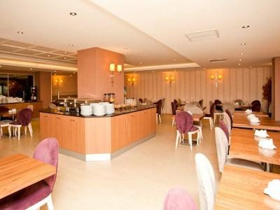 Grand Emin Hotel
