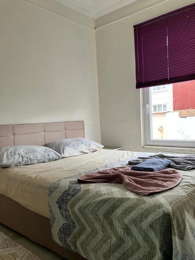 Yellow House Apartment