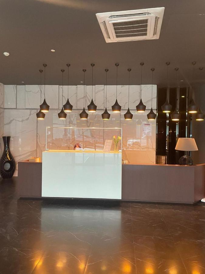 -comfortable Living Space- Fully Equipped -pullman Aparthotel