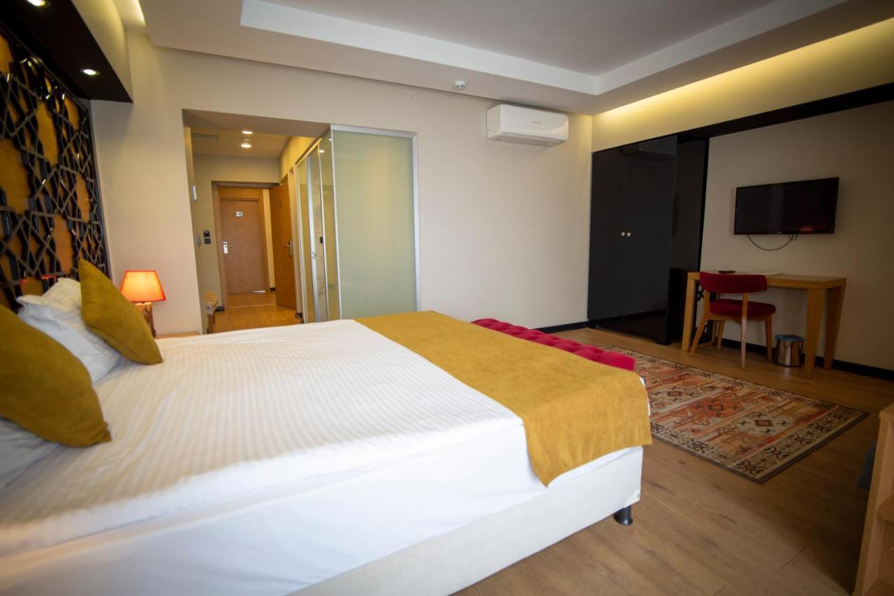 Hotel Vvr Boutique 4*