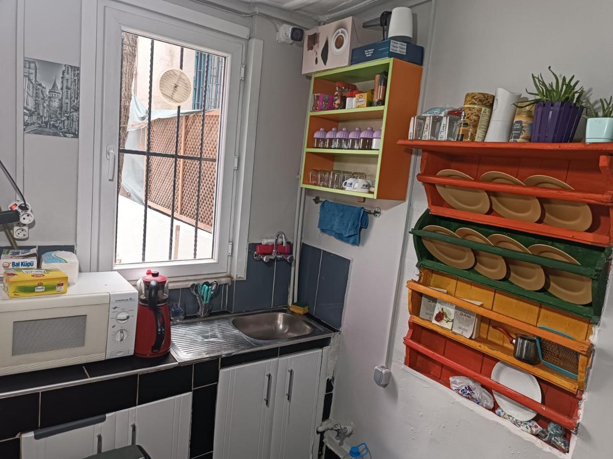 Taksim History Wooden Hostel Istanbul