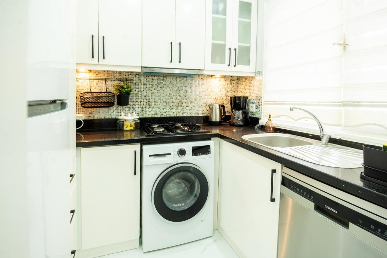 Charming Bagdat Avenue Hideaway, Near Marina Istambul