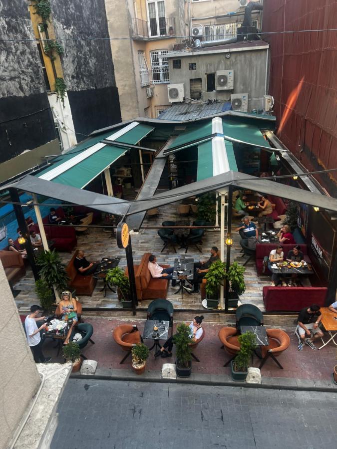 In The Bar Street