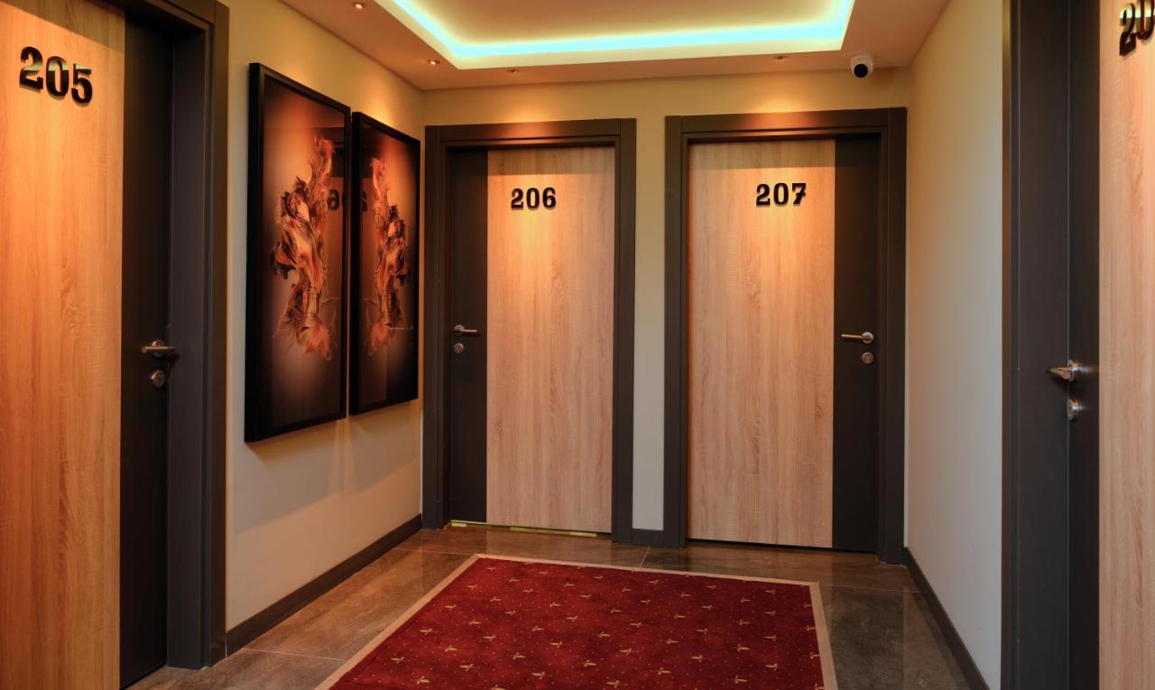 Casa De Port Hotel *