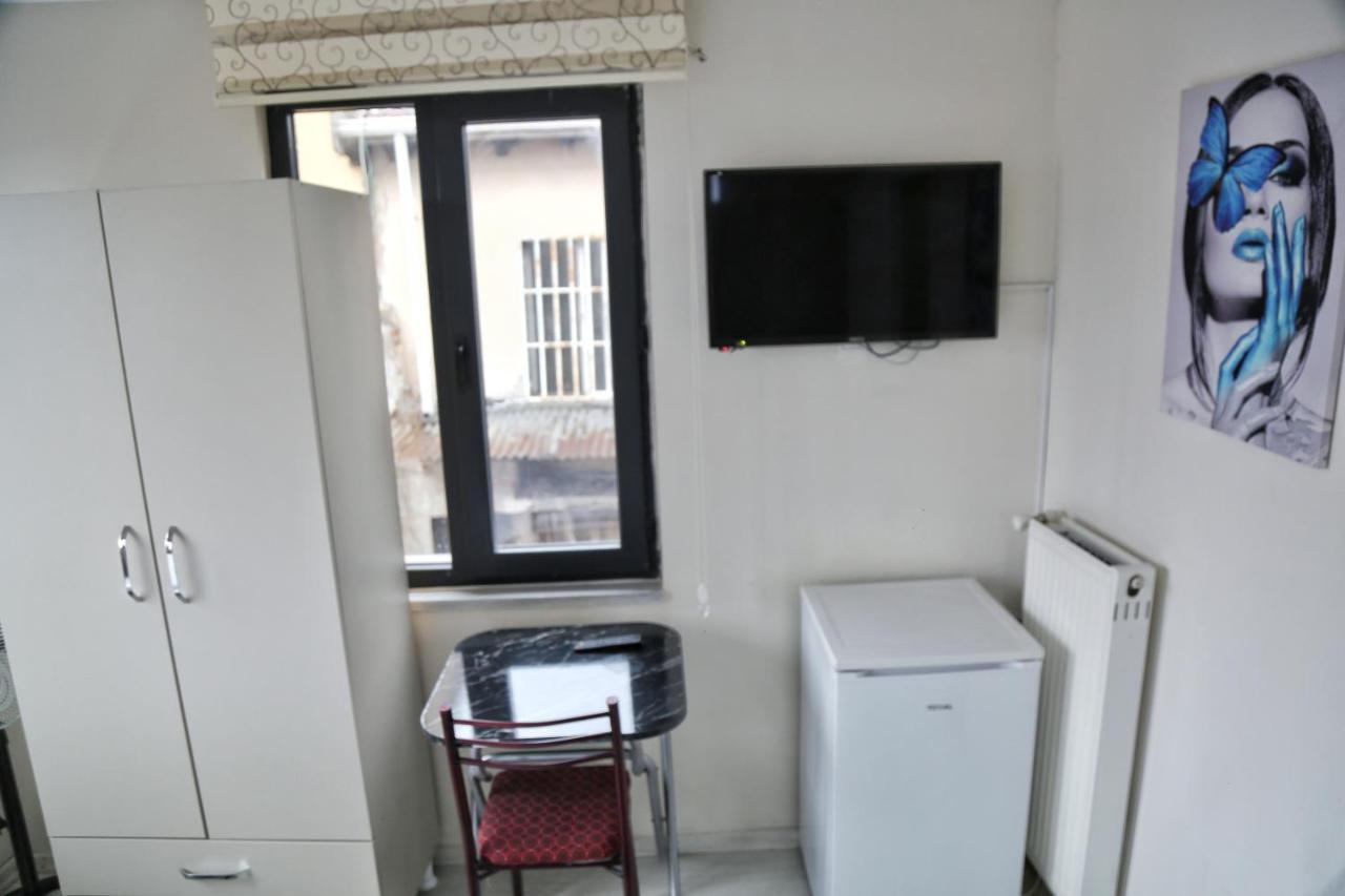 Taksim Alev