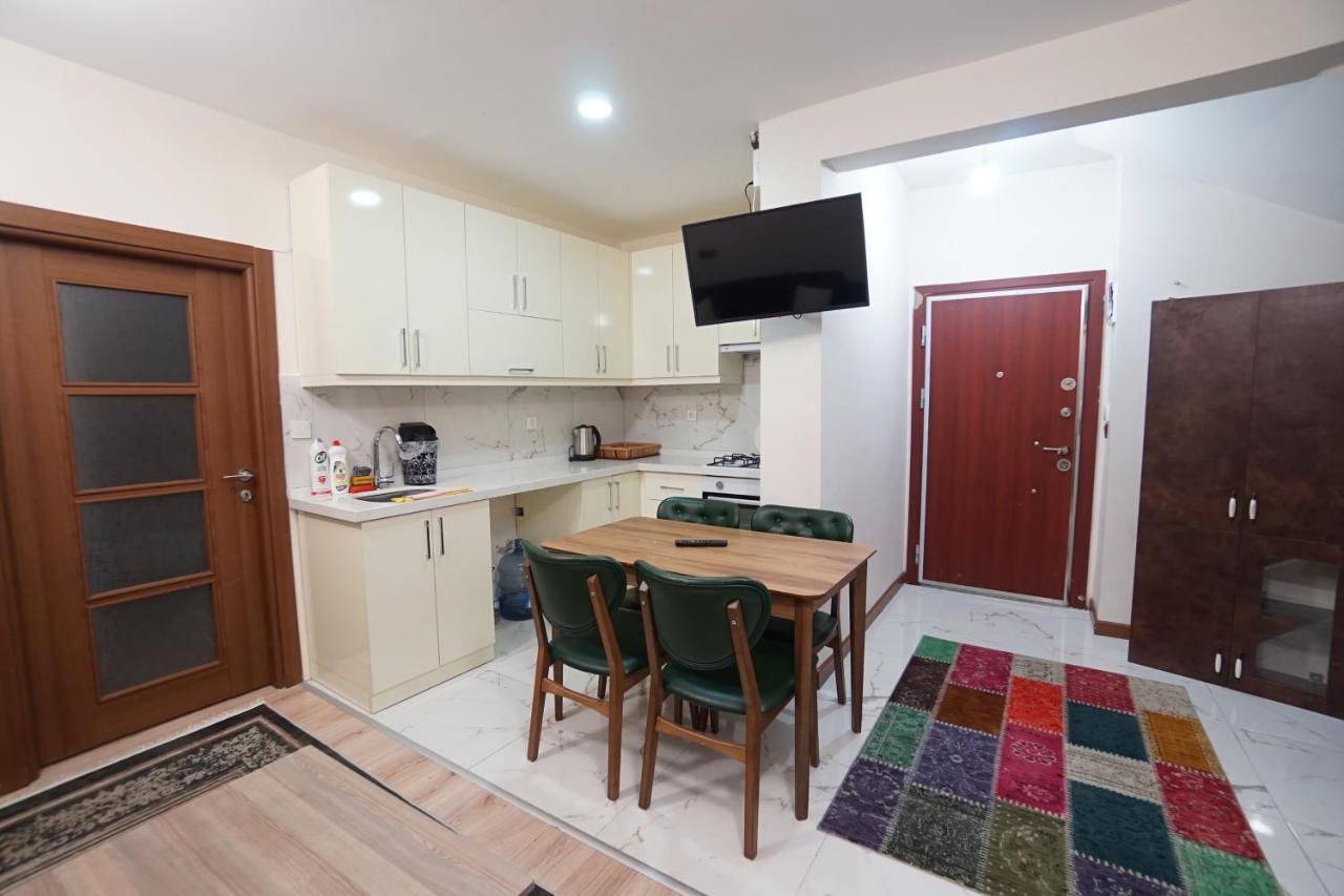 Daire 3+1 House With Garden In The New Building