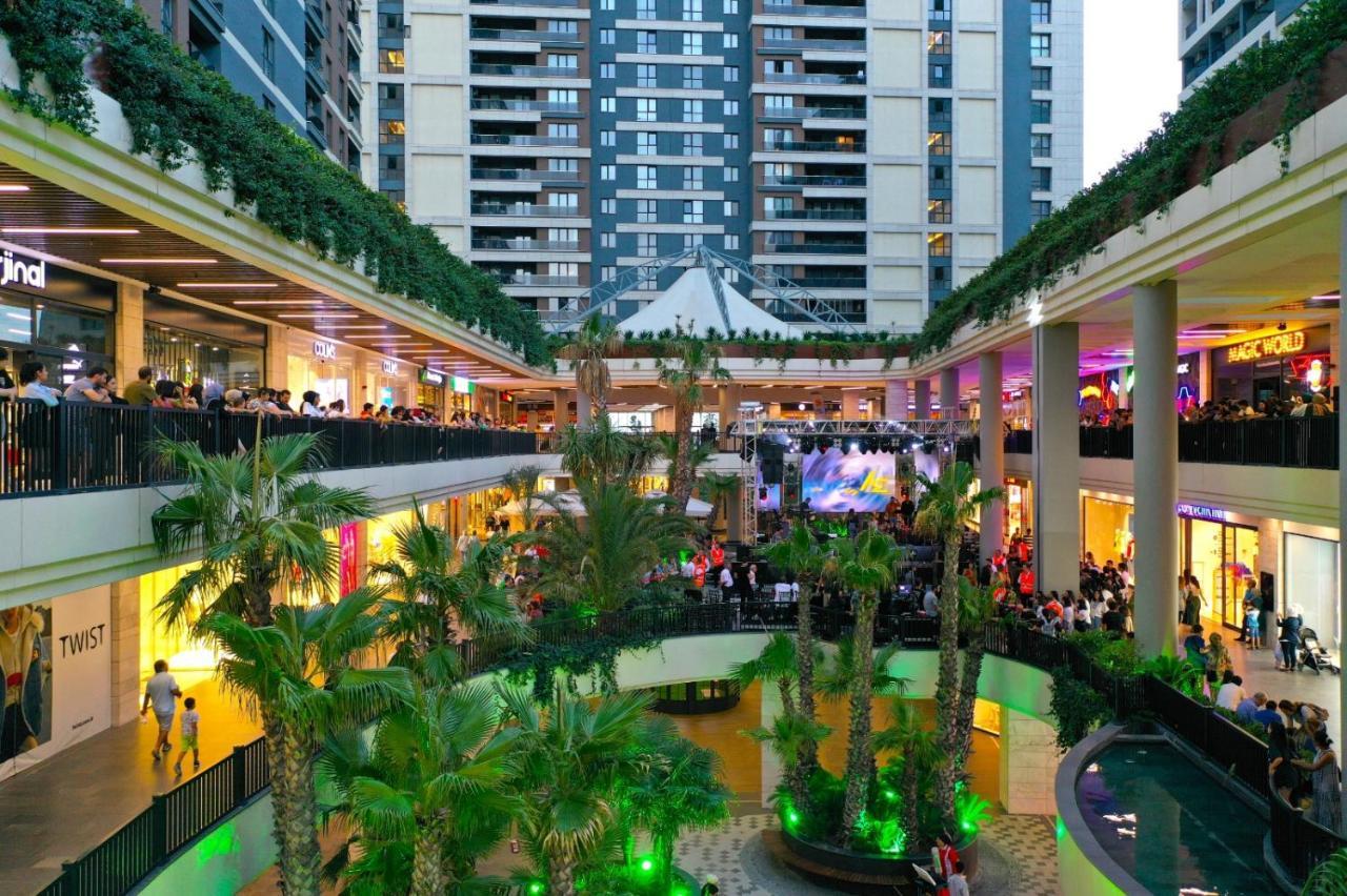 Apartment First Avenue Mall & Istanbul