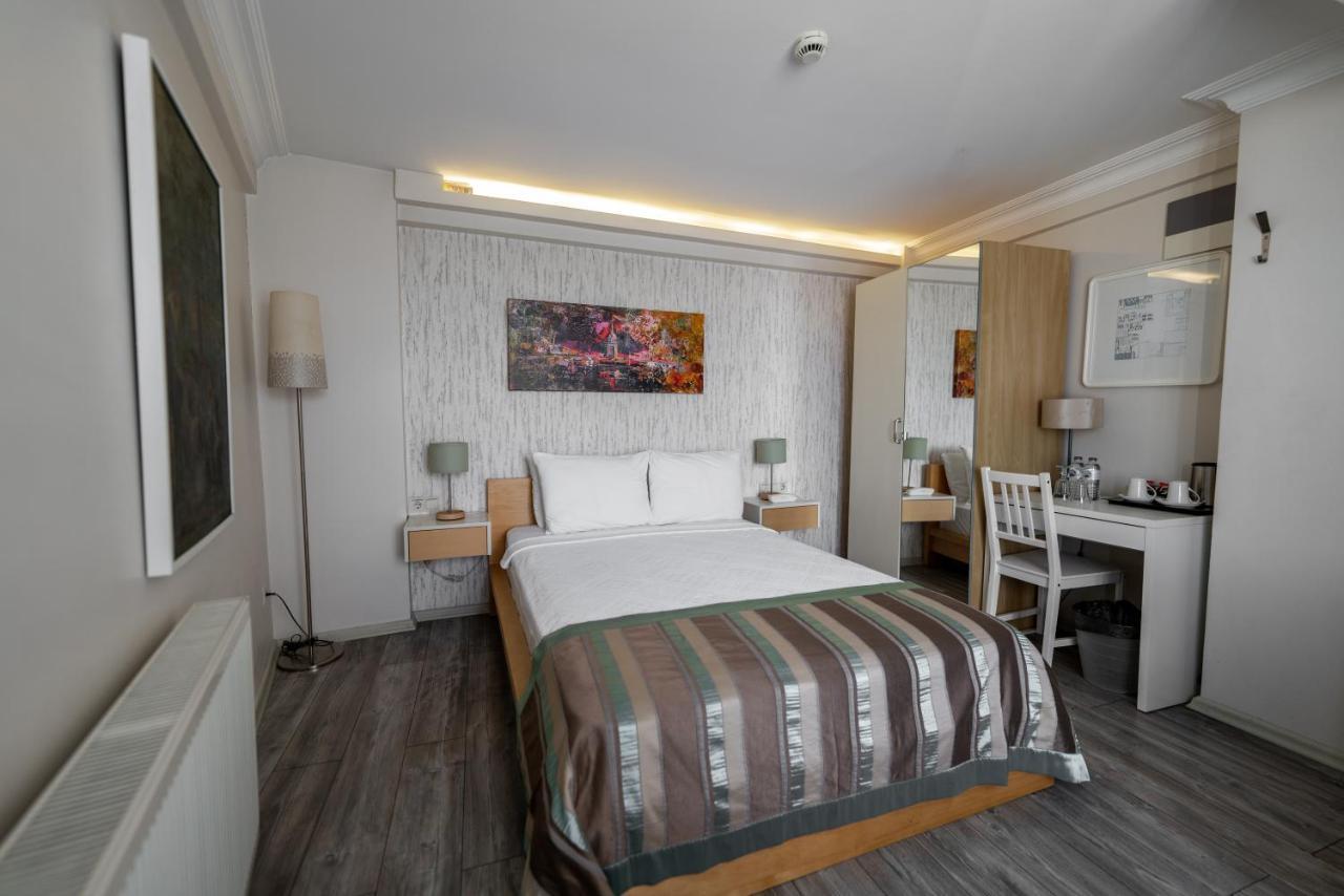 Elanaz Hotel 3*
