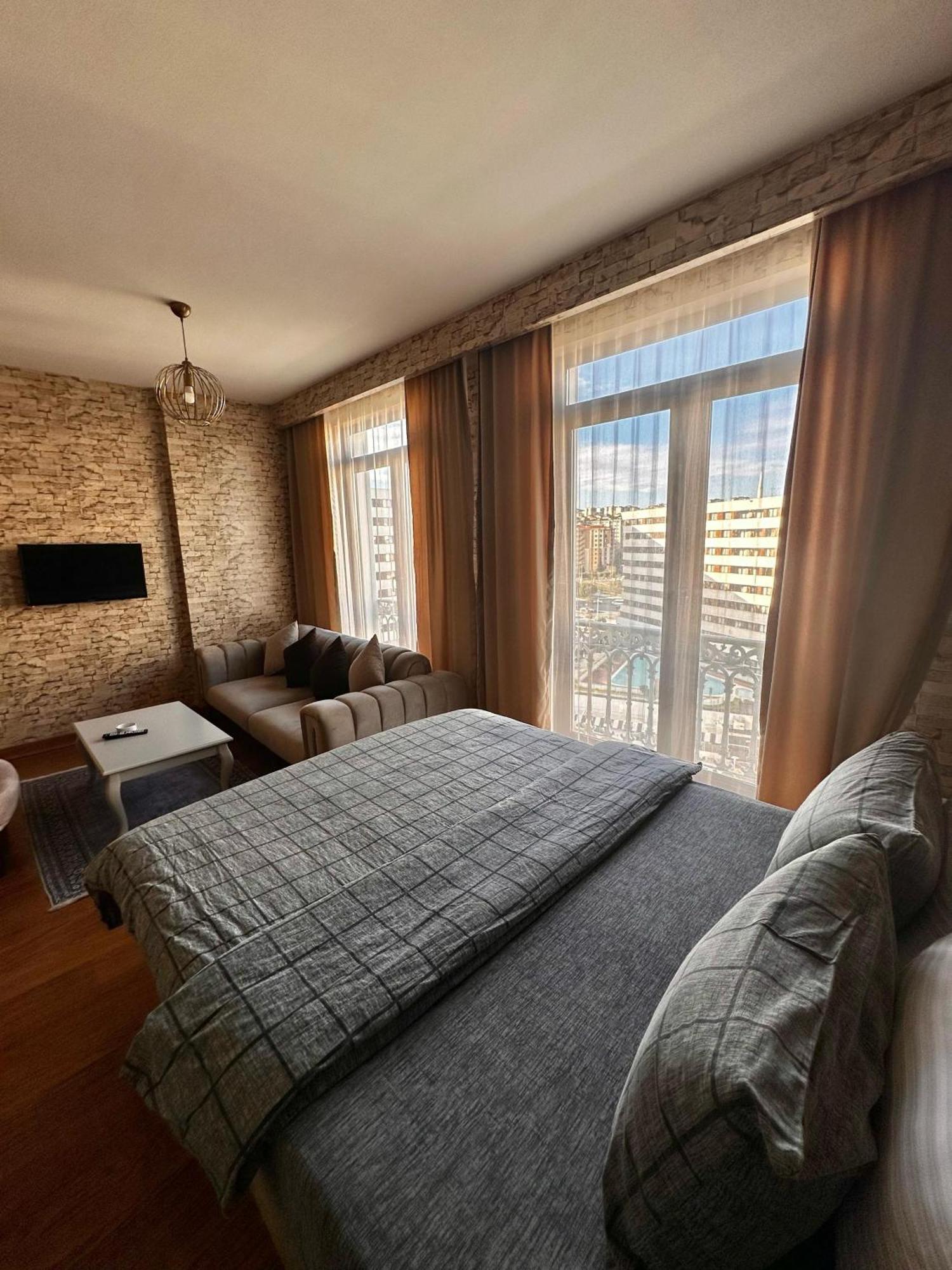 Sabiha Gokcen 3*