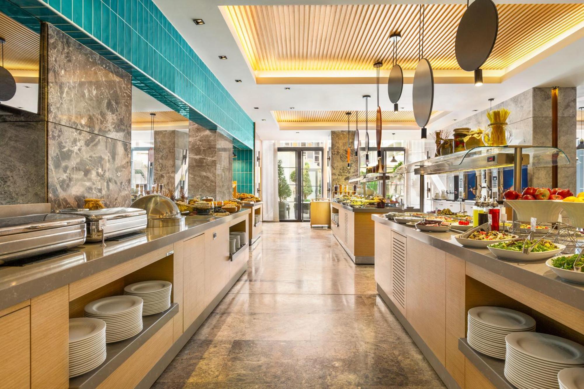 Ramada Plaza Sultanahmet 5*