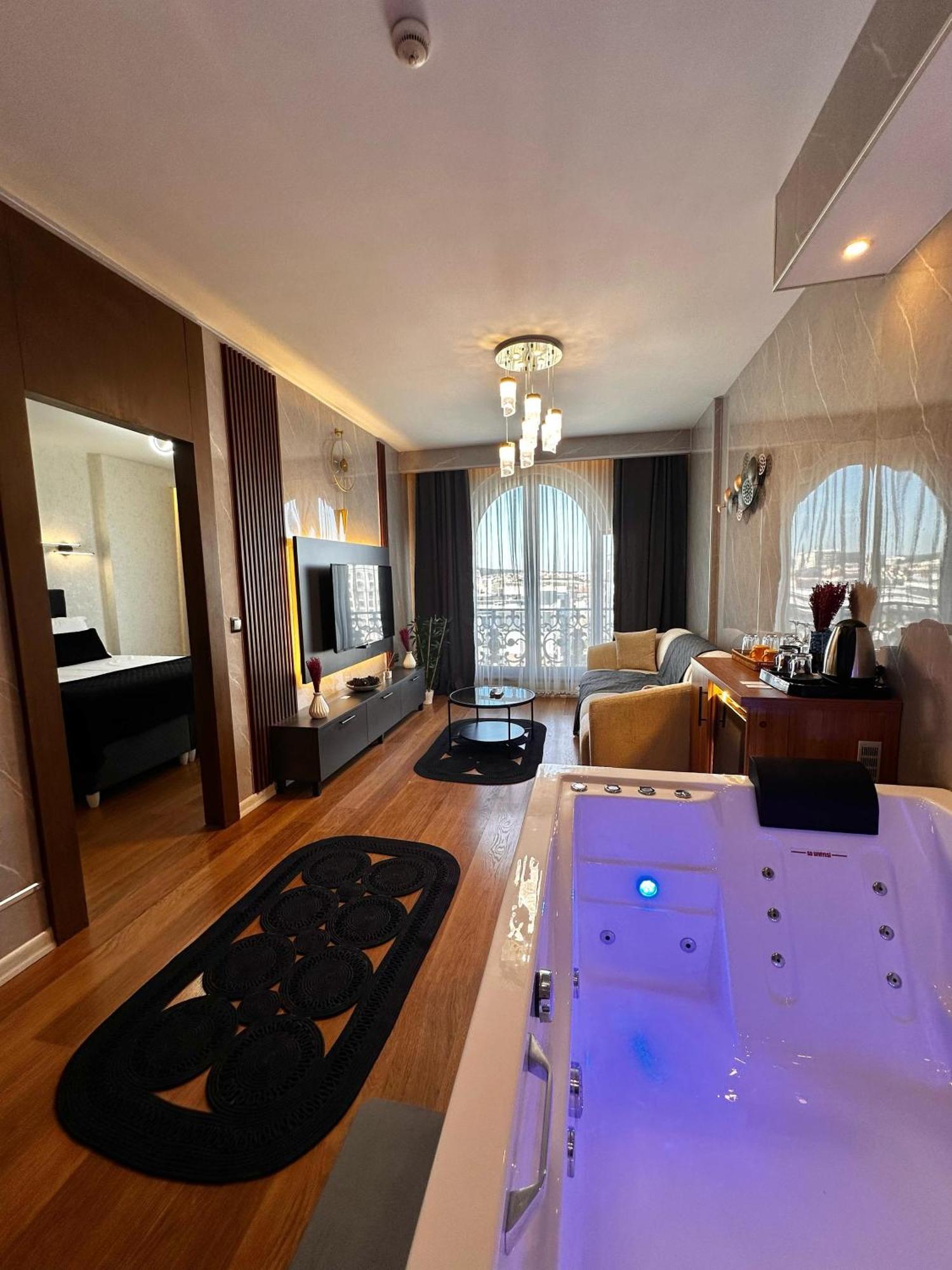 Sabiha Gokcen 3* Istanbul