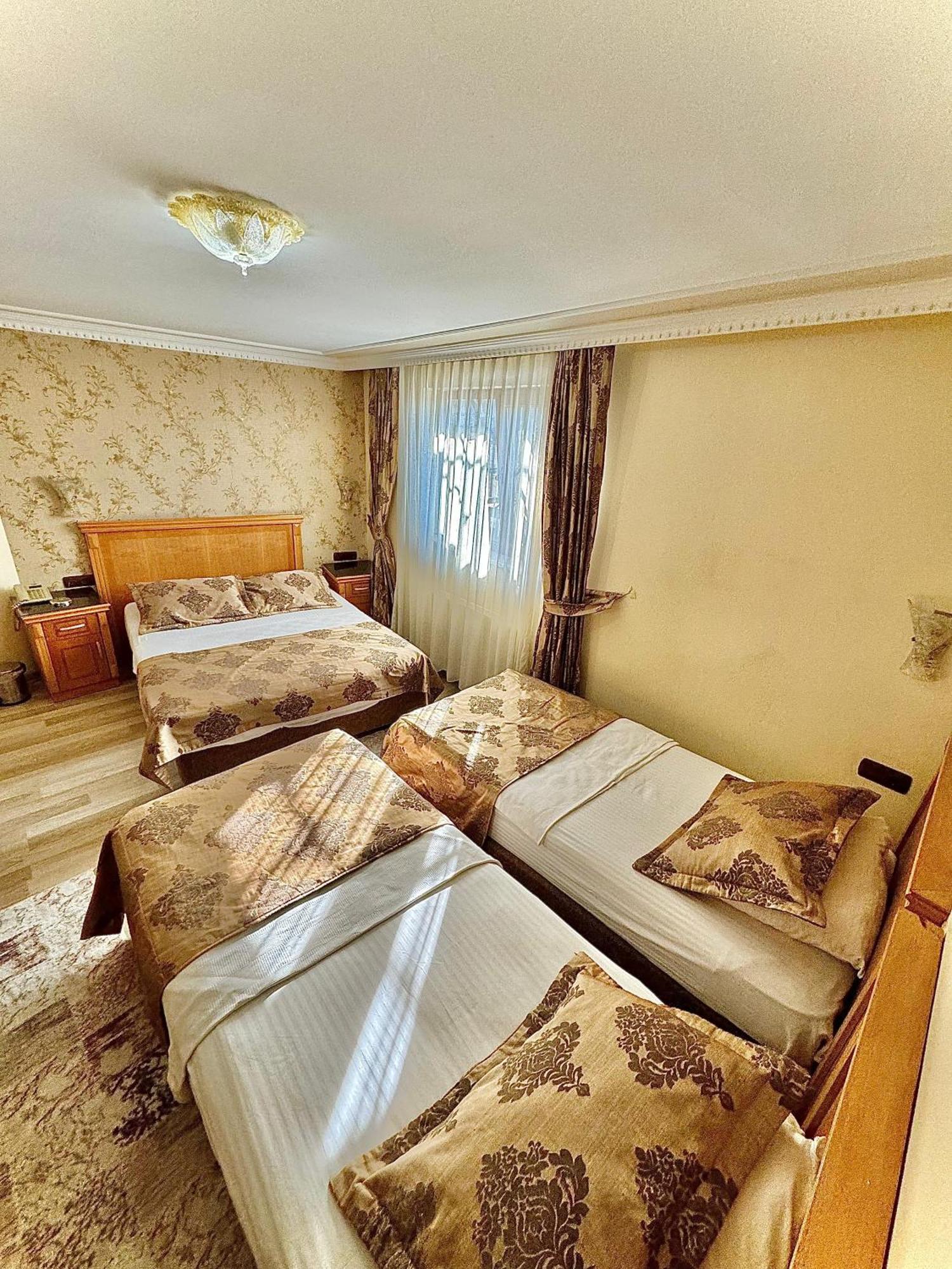Hotel Grand Papirus