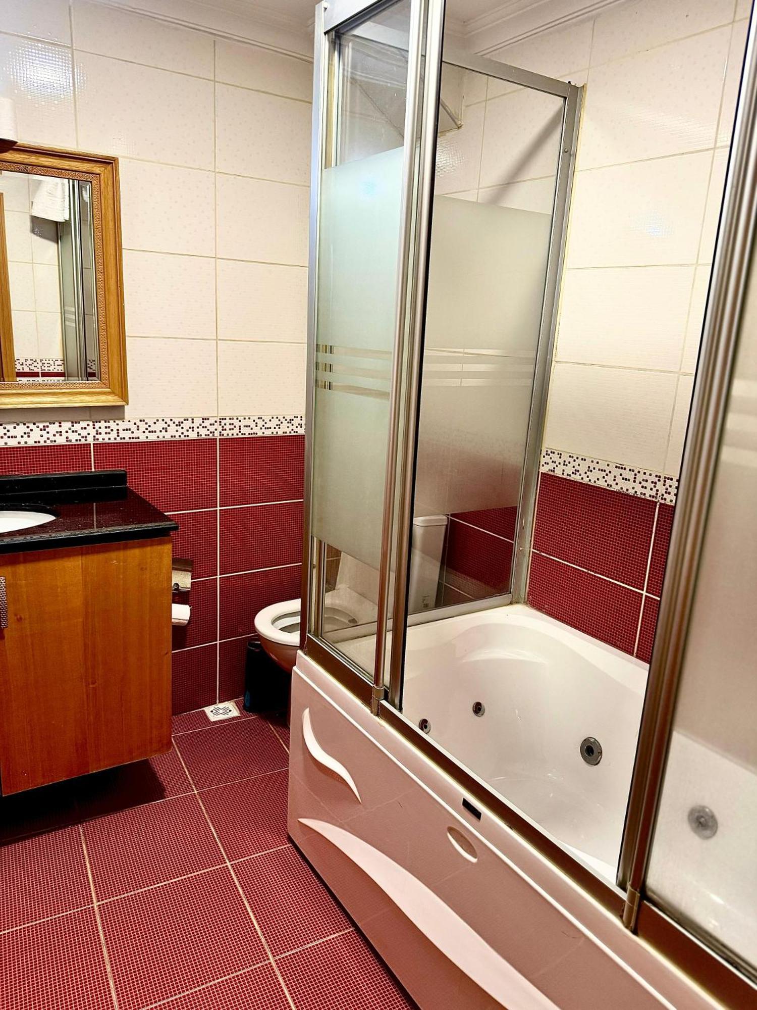 Grand Papirus Hotel 3*