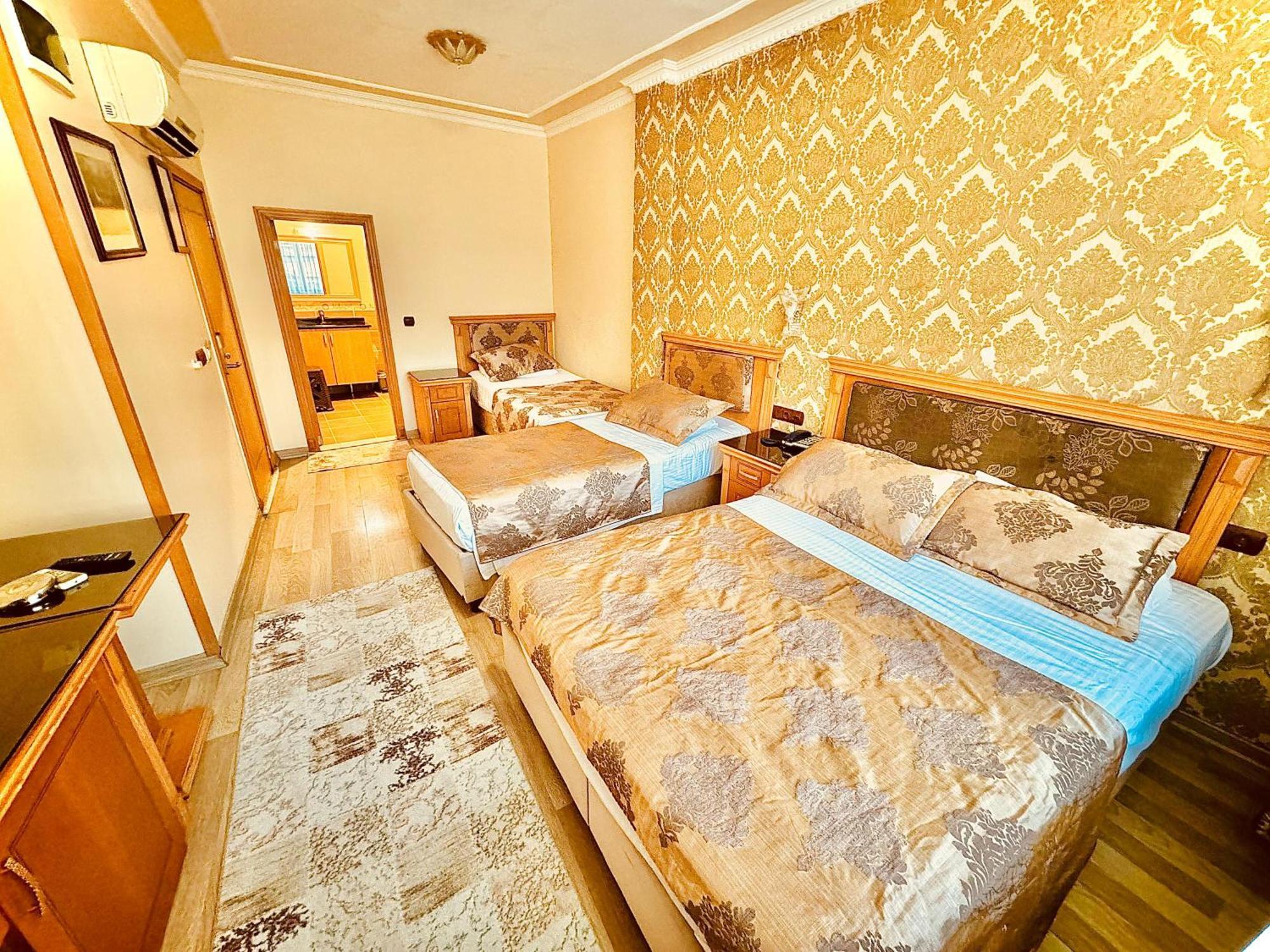 Grand Papirus Hotel 3*