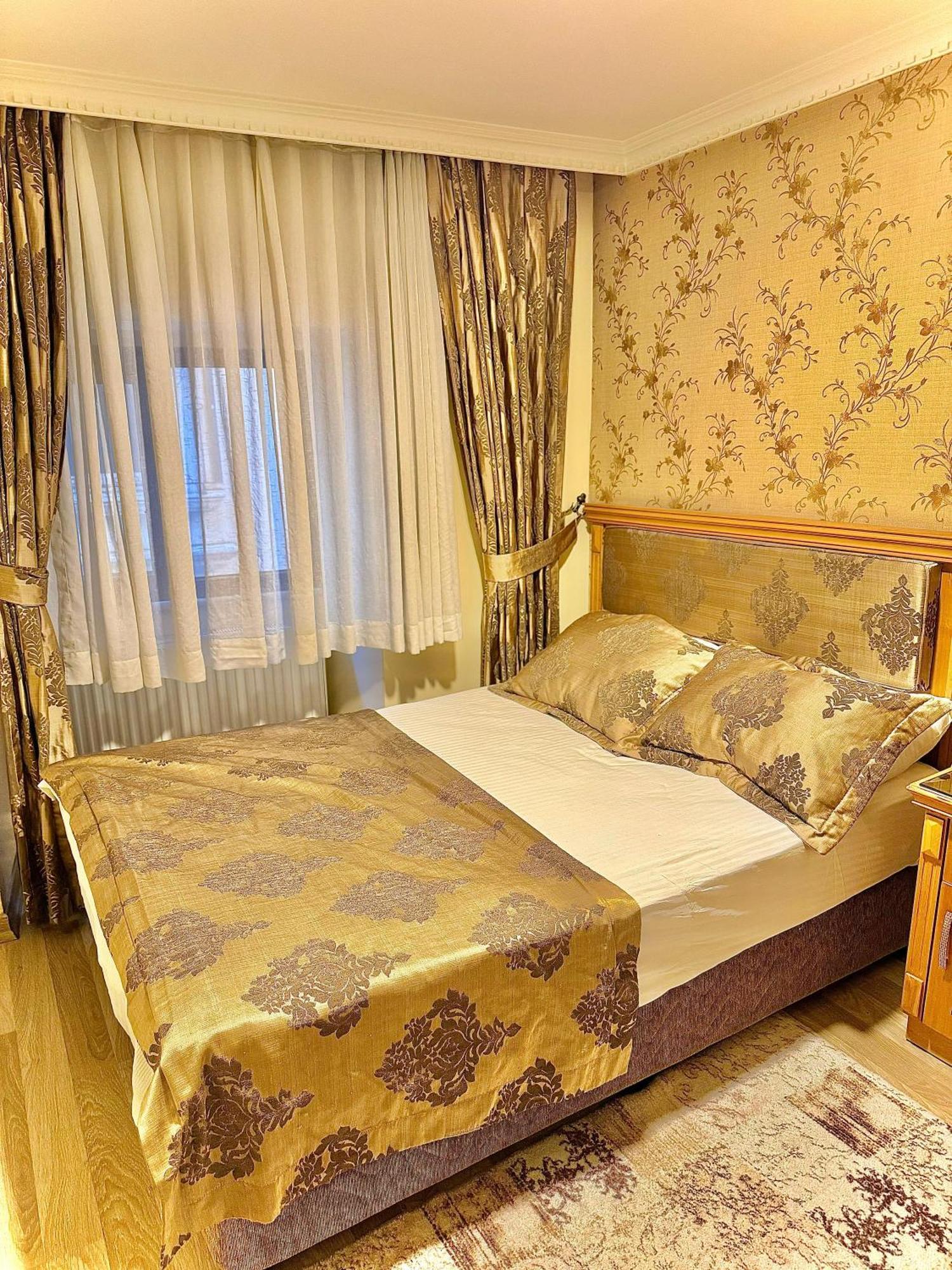 Grand Papirus 3* Istanbul