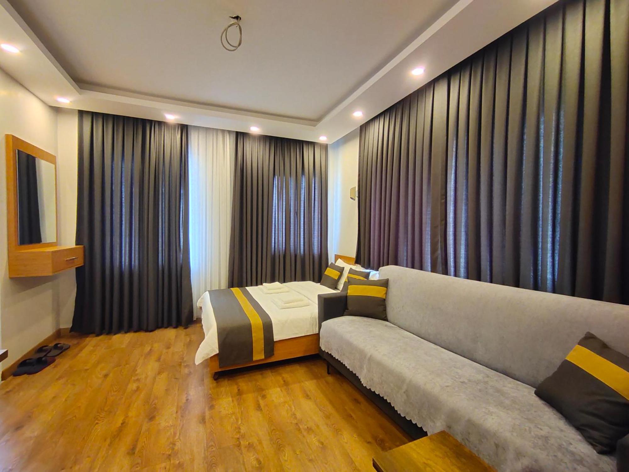 Minutes Away From Taksim Square #401 Apartment