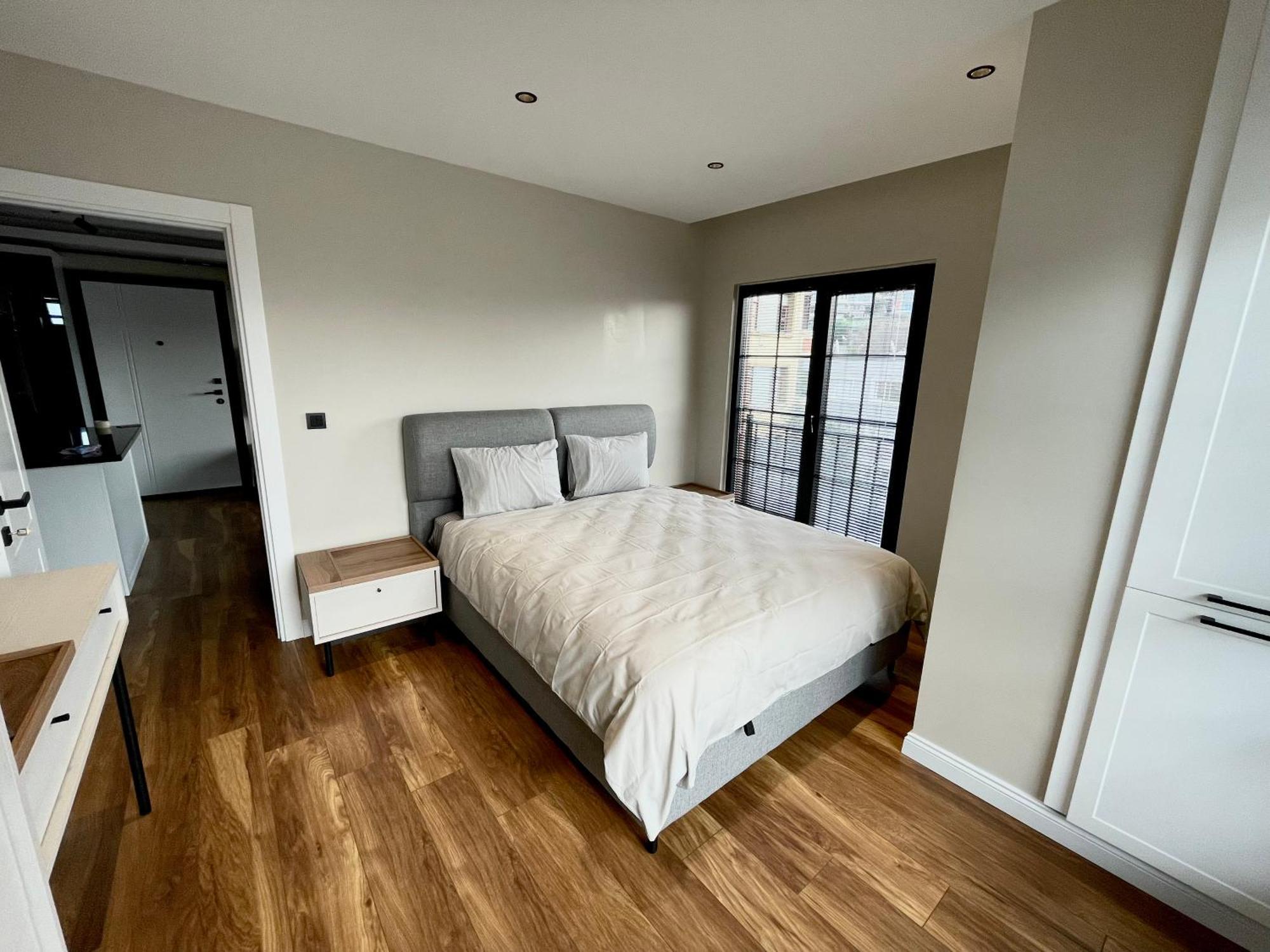Apartment Arc House *