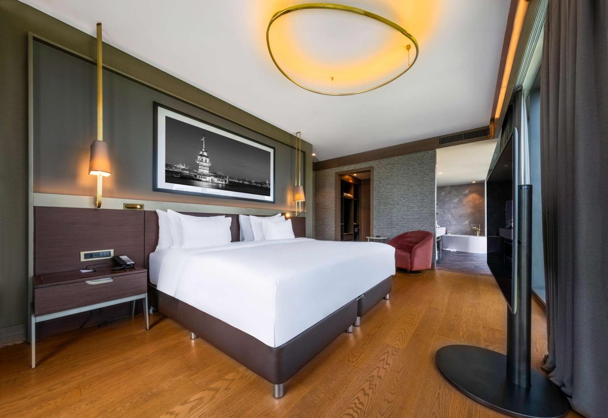 Radisson Collection Hotel, Vadistanbul Hotel