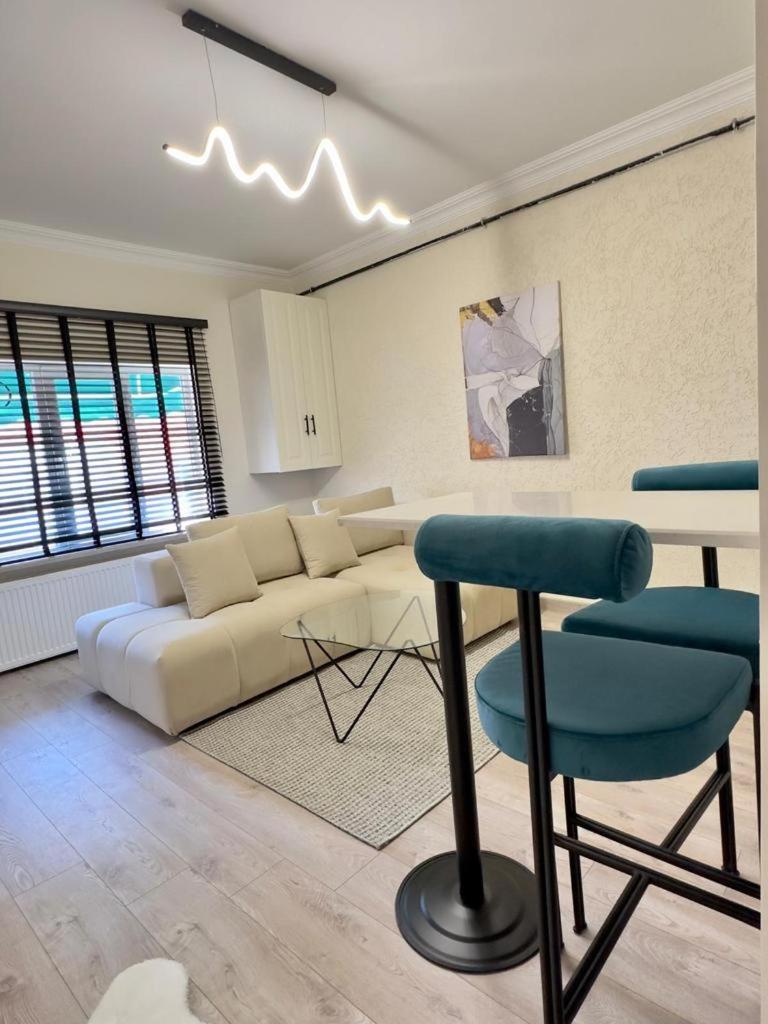 Taksim White Hotel