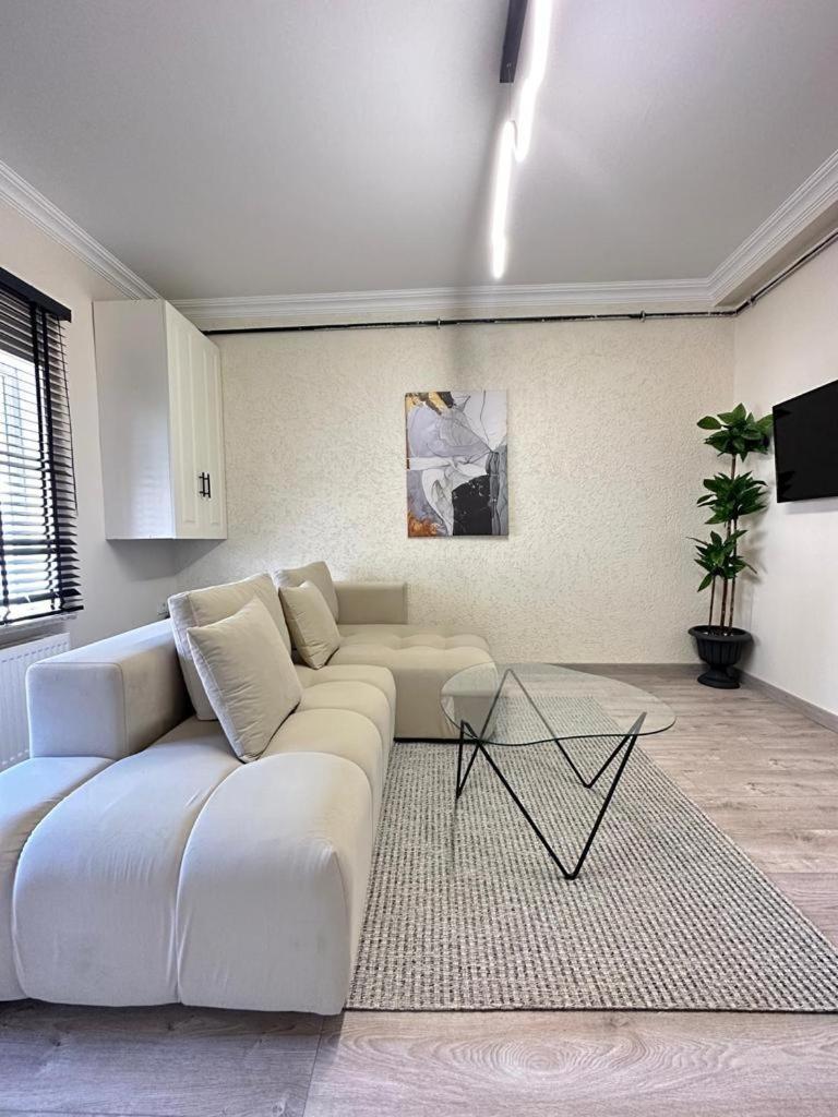 Hotel Taksim White