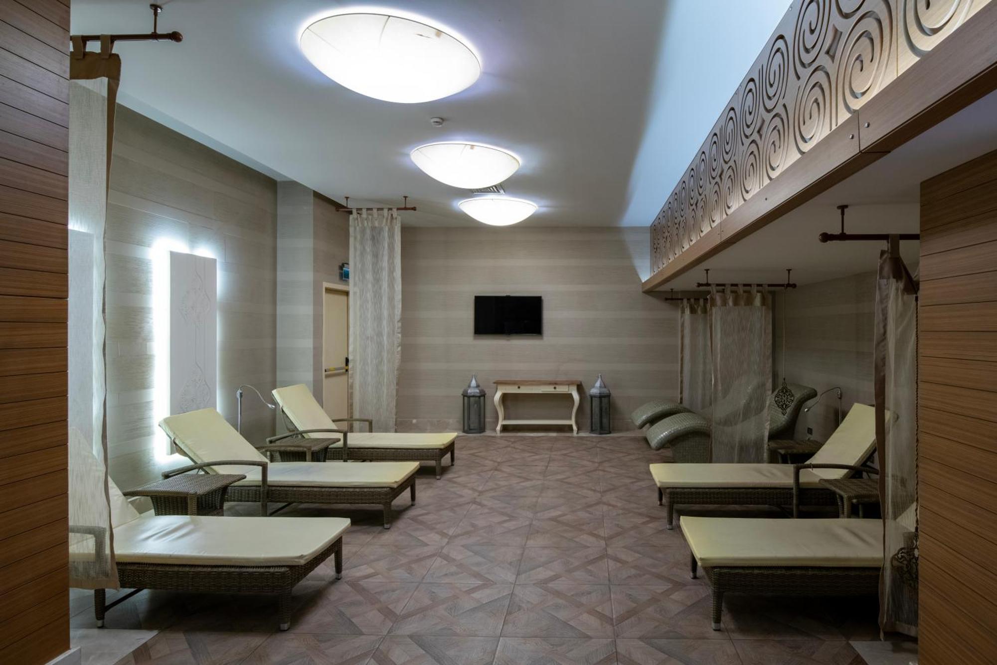 Windsor & Convention Center Hotel Istanbul