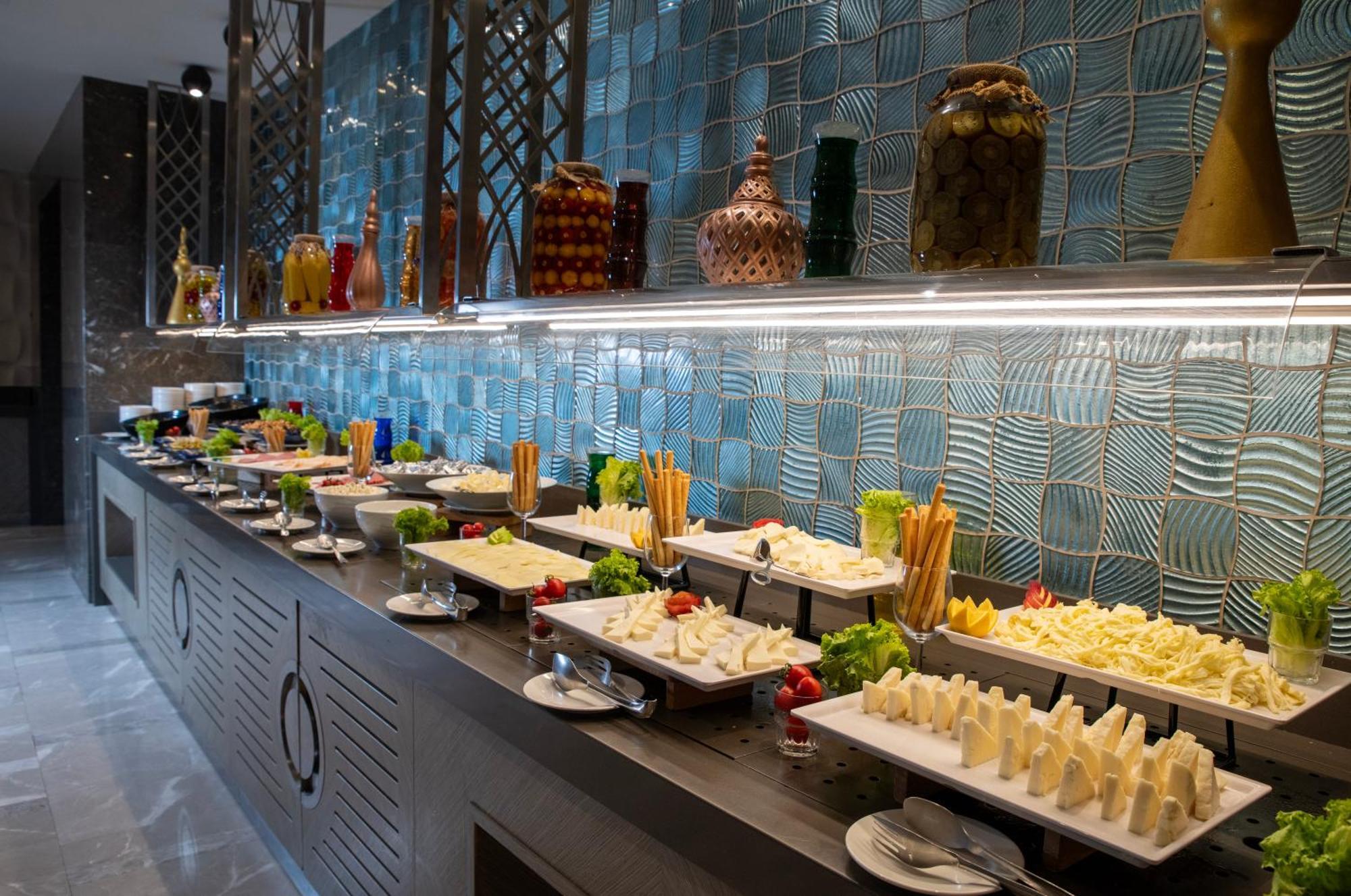 Hotel Windsor & Convention Center Istanbul