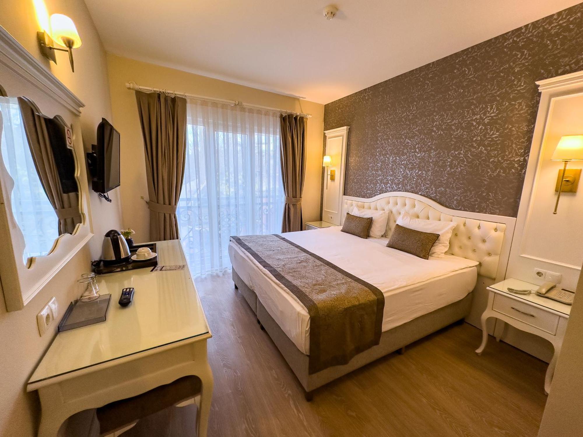 Otel Sarnic Premier