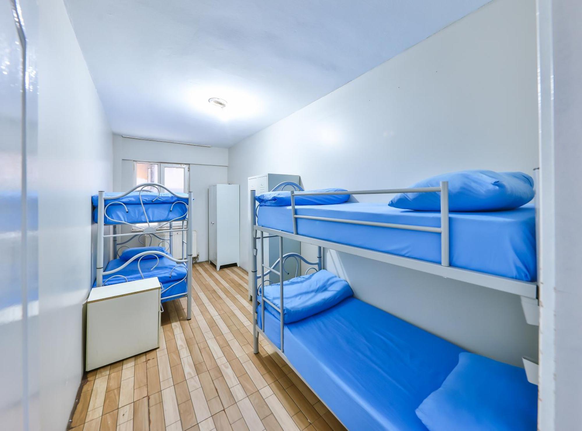 Hostel Goekce - Only Men