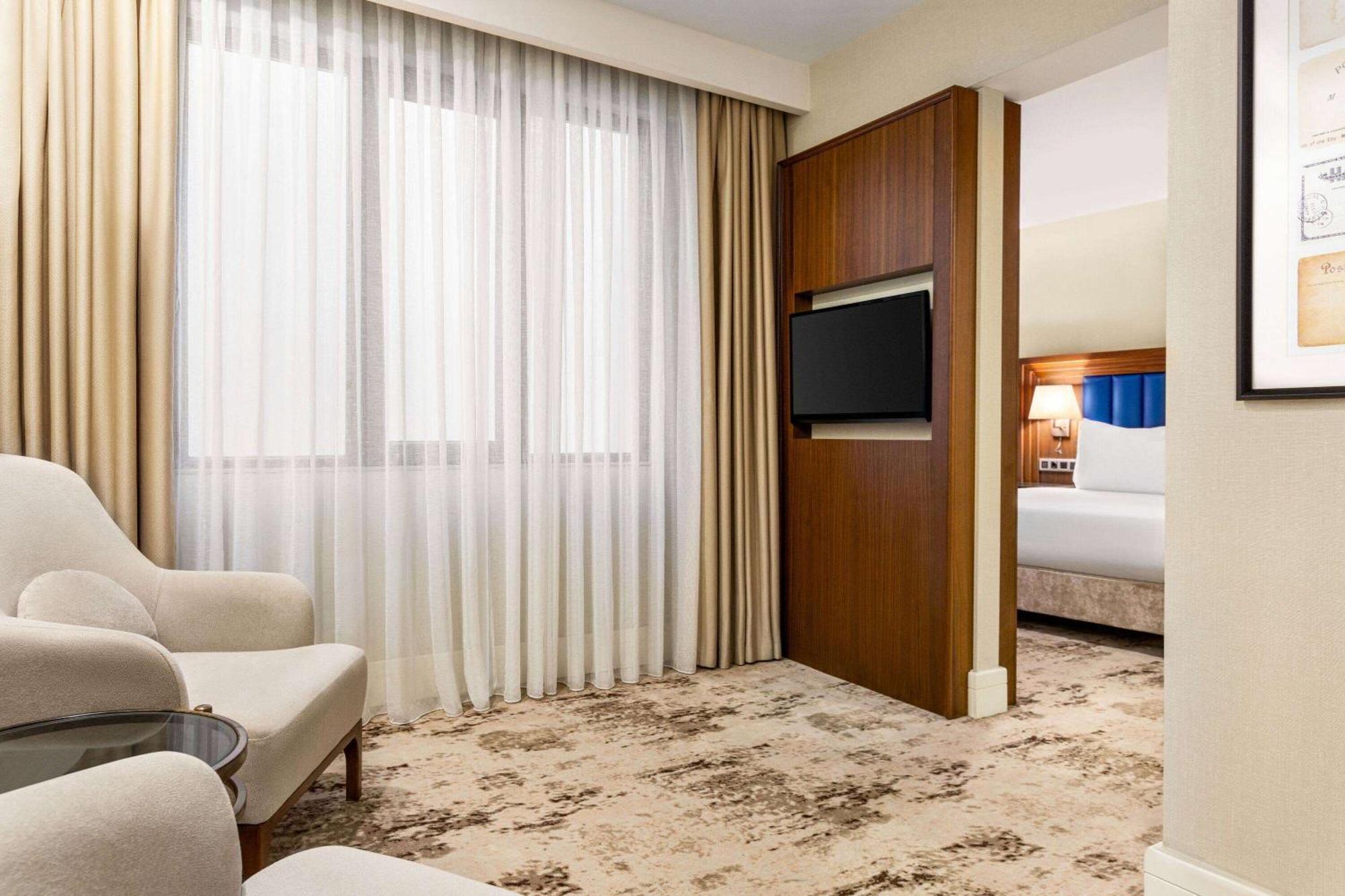 Hotel Ramada Plaza Sultanahmet 5*