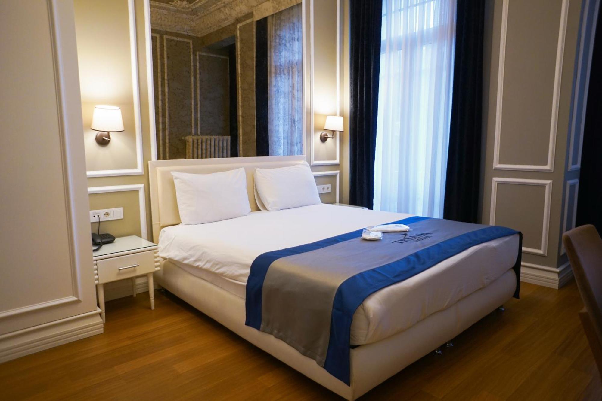 Triada Taksim - Special Category 4*