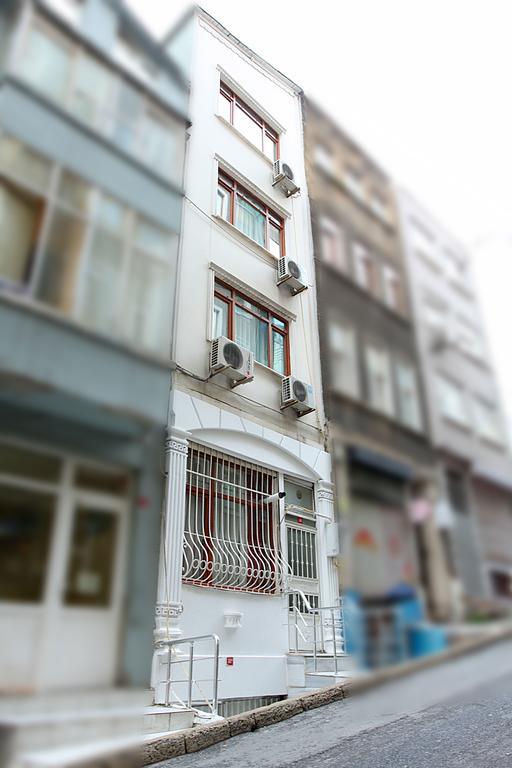 Apartment First Taksim