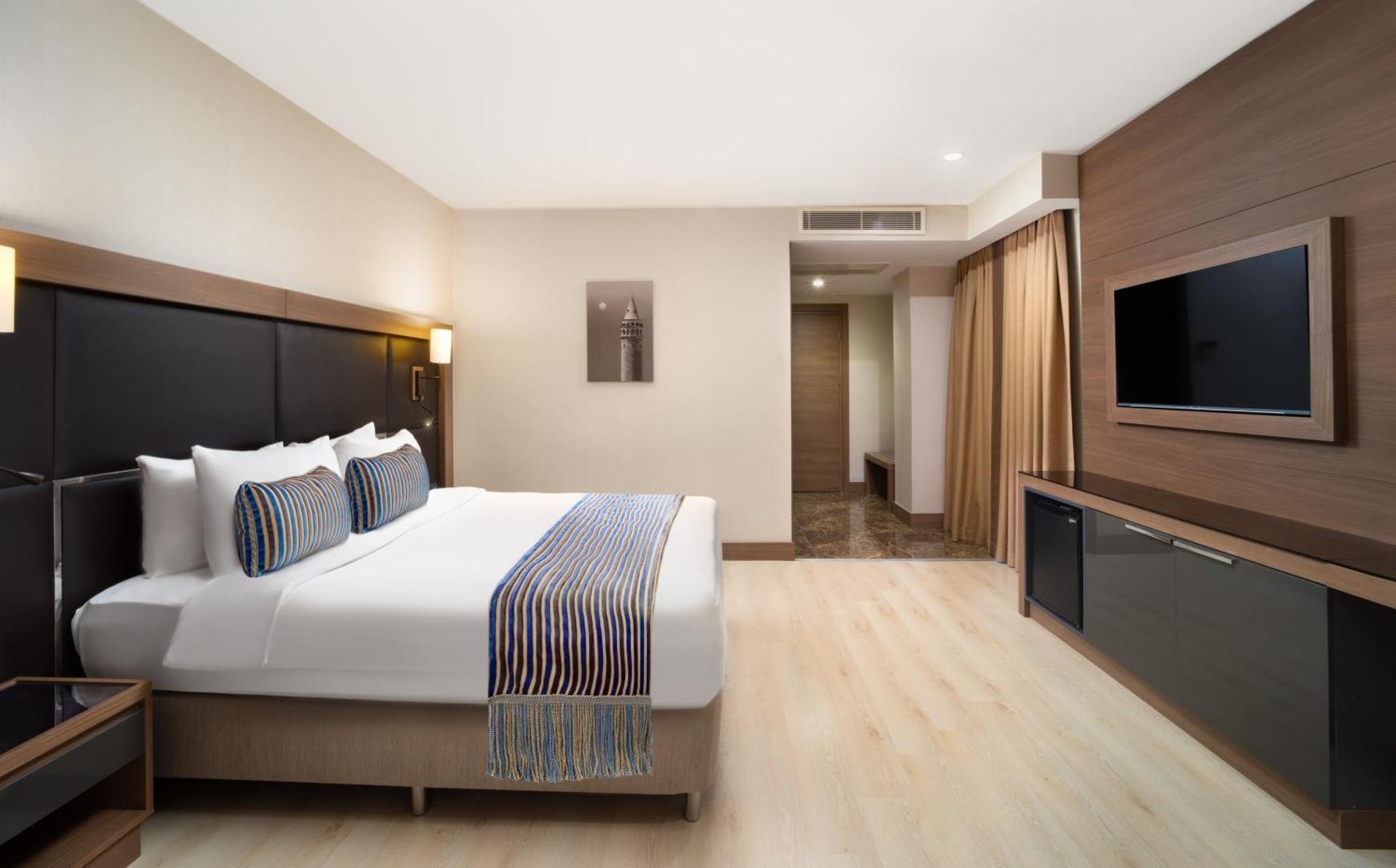 Tryp By Wyndham Sisli Hotel 4*