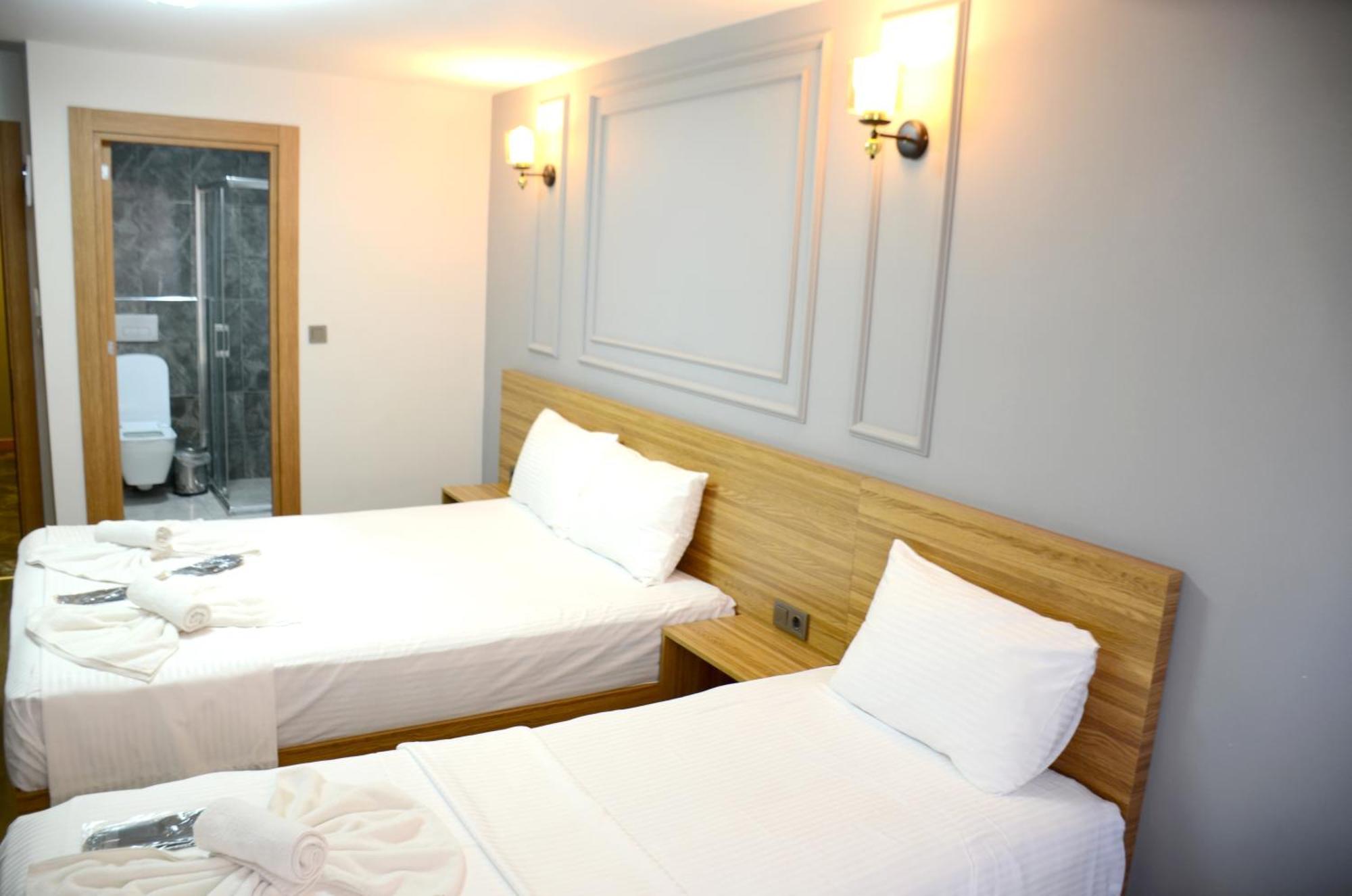 Hotel Waves Istanbul