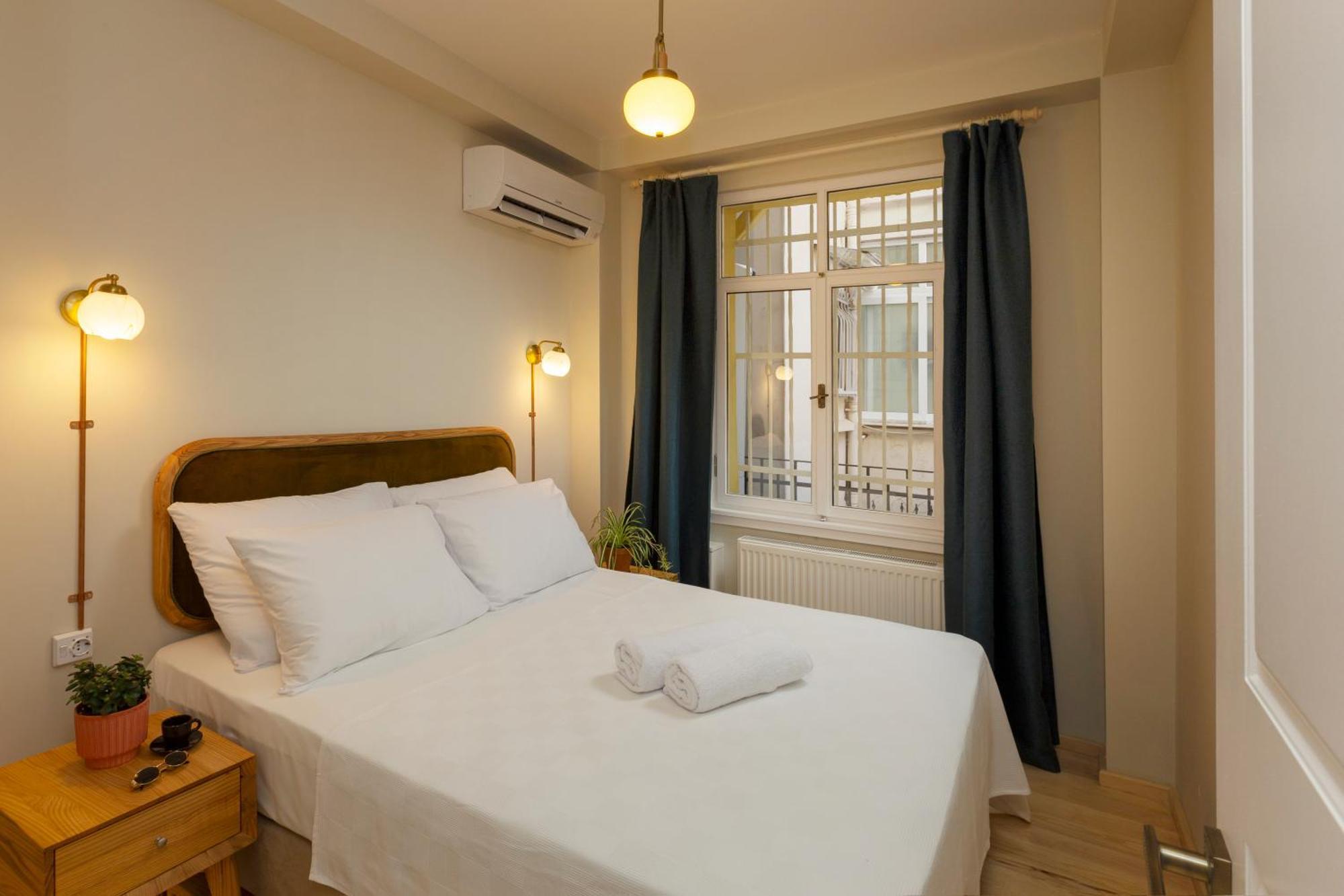 Lemon Apartment