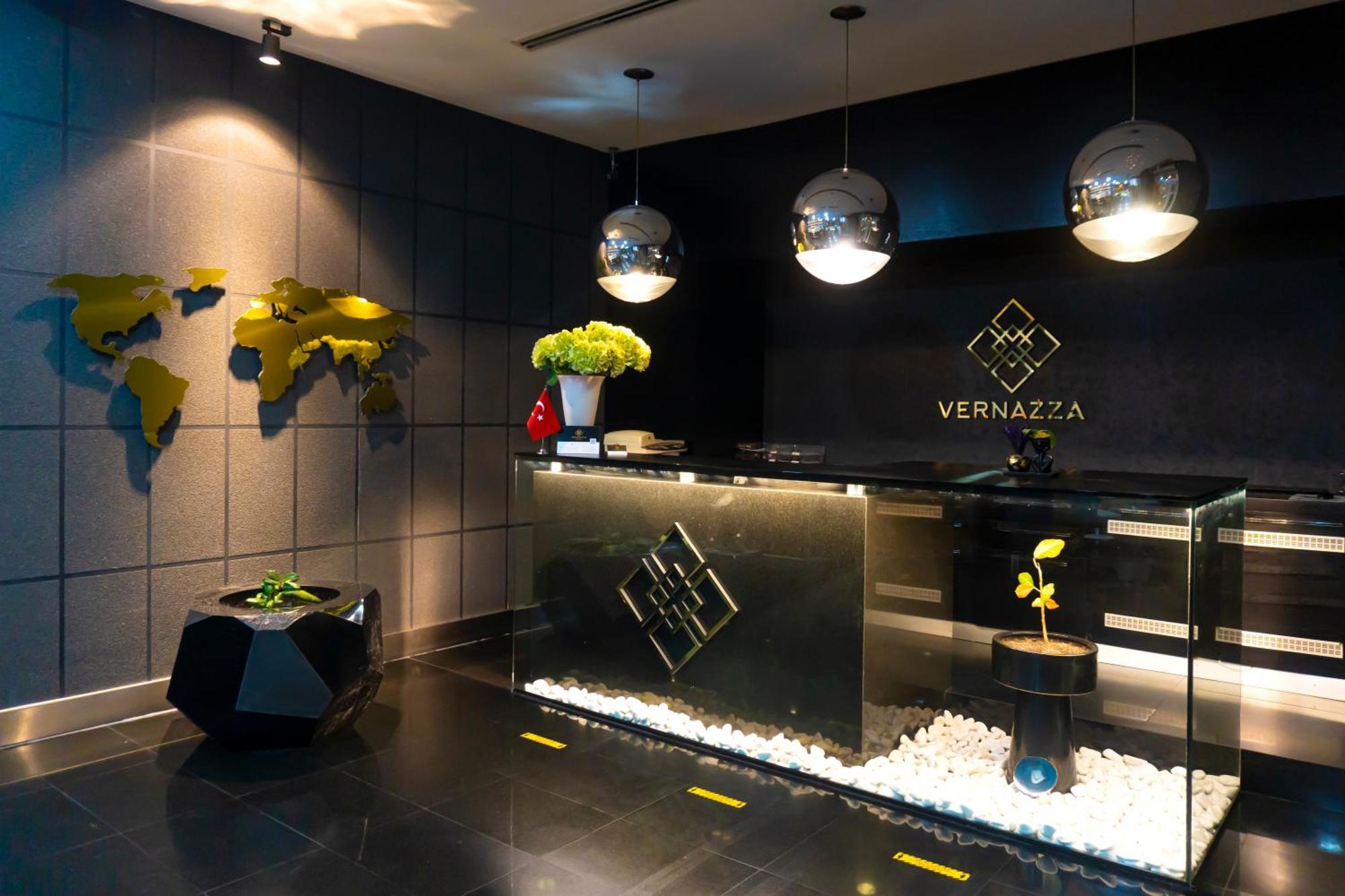 Vernazza Hotel