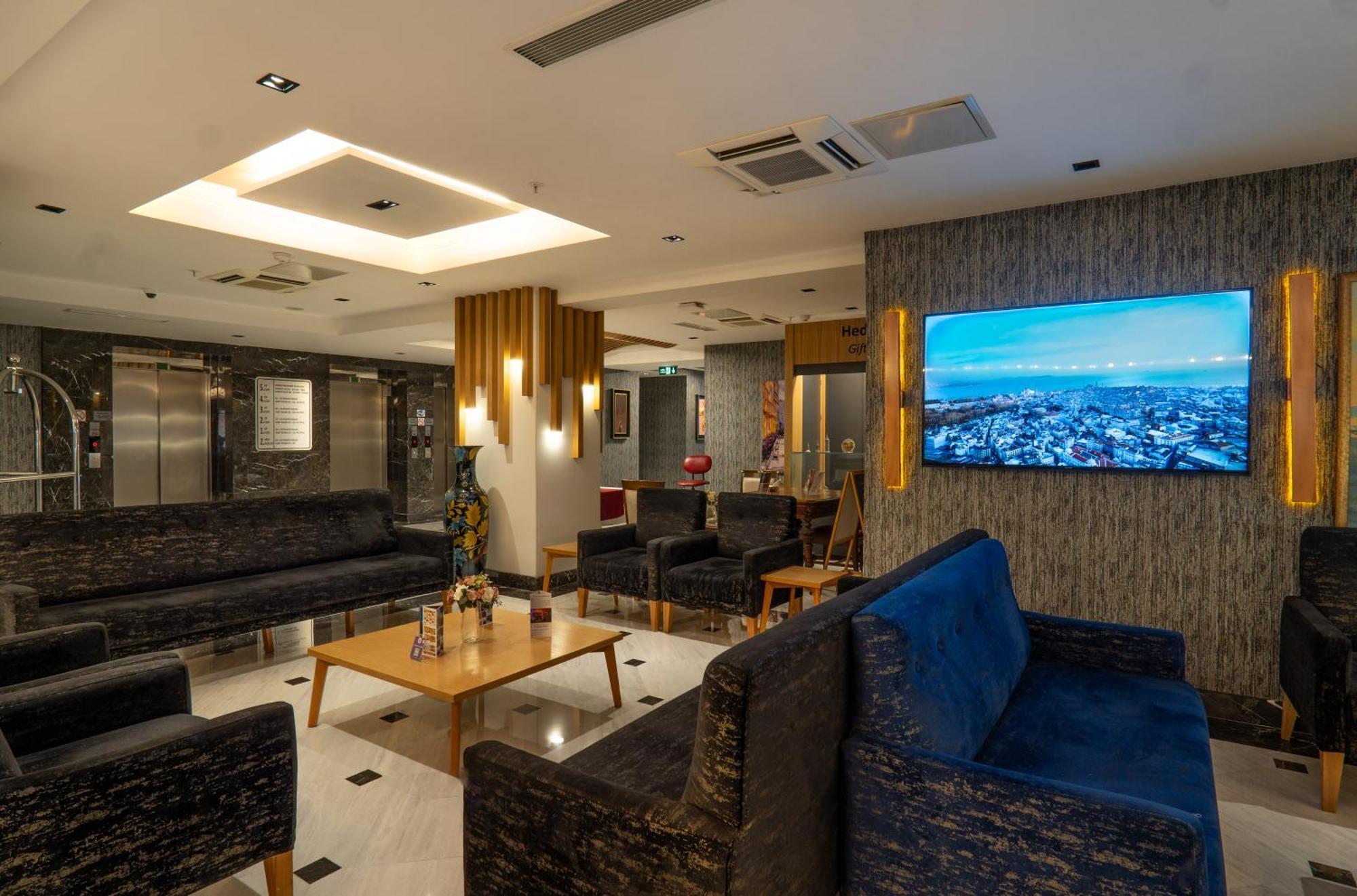Demiray Otel