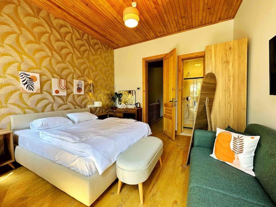 Holiday home Refurbished Triplex In Taksim Istanbul
