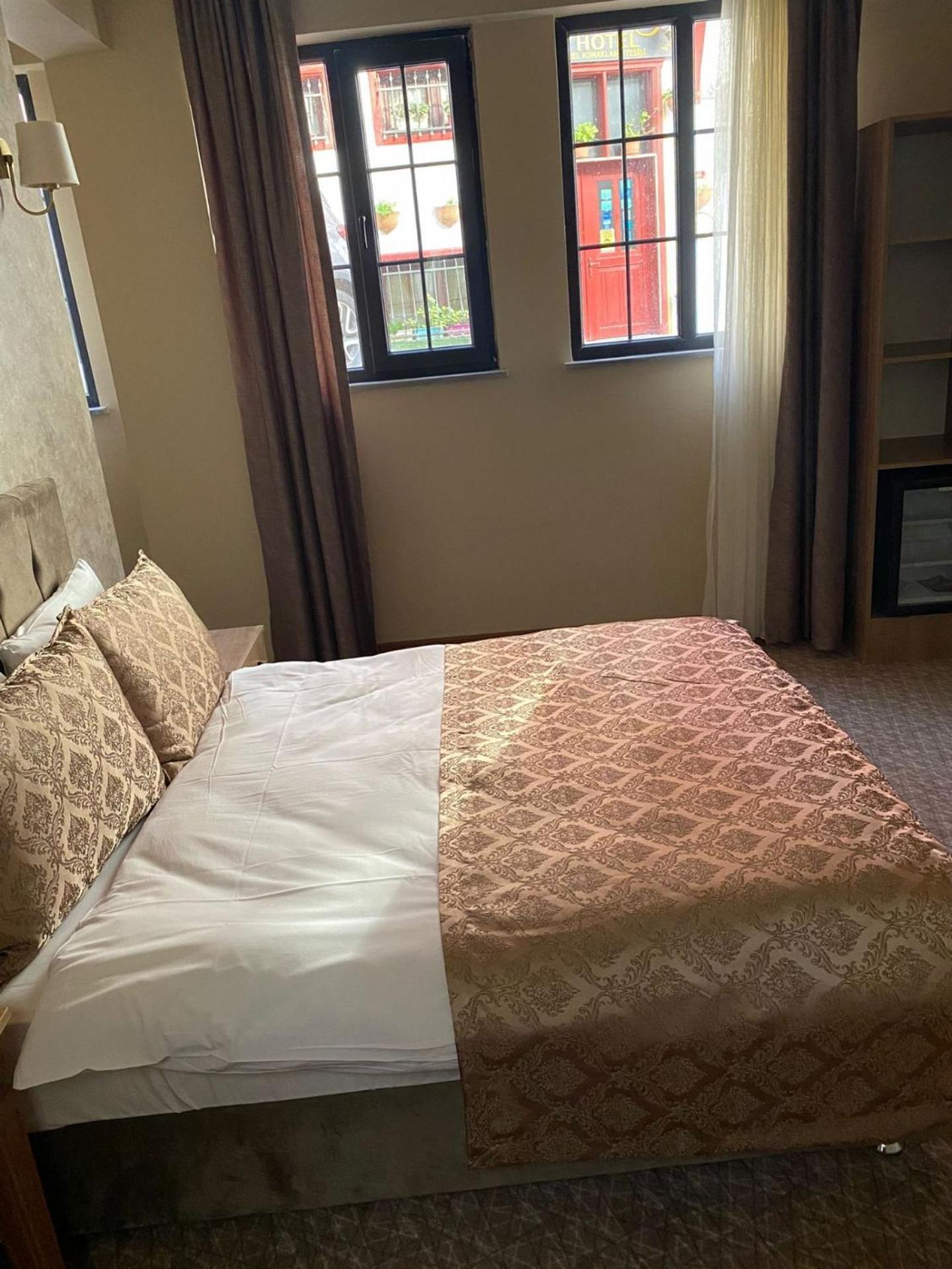 Sultan Hamit Hotel