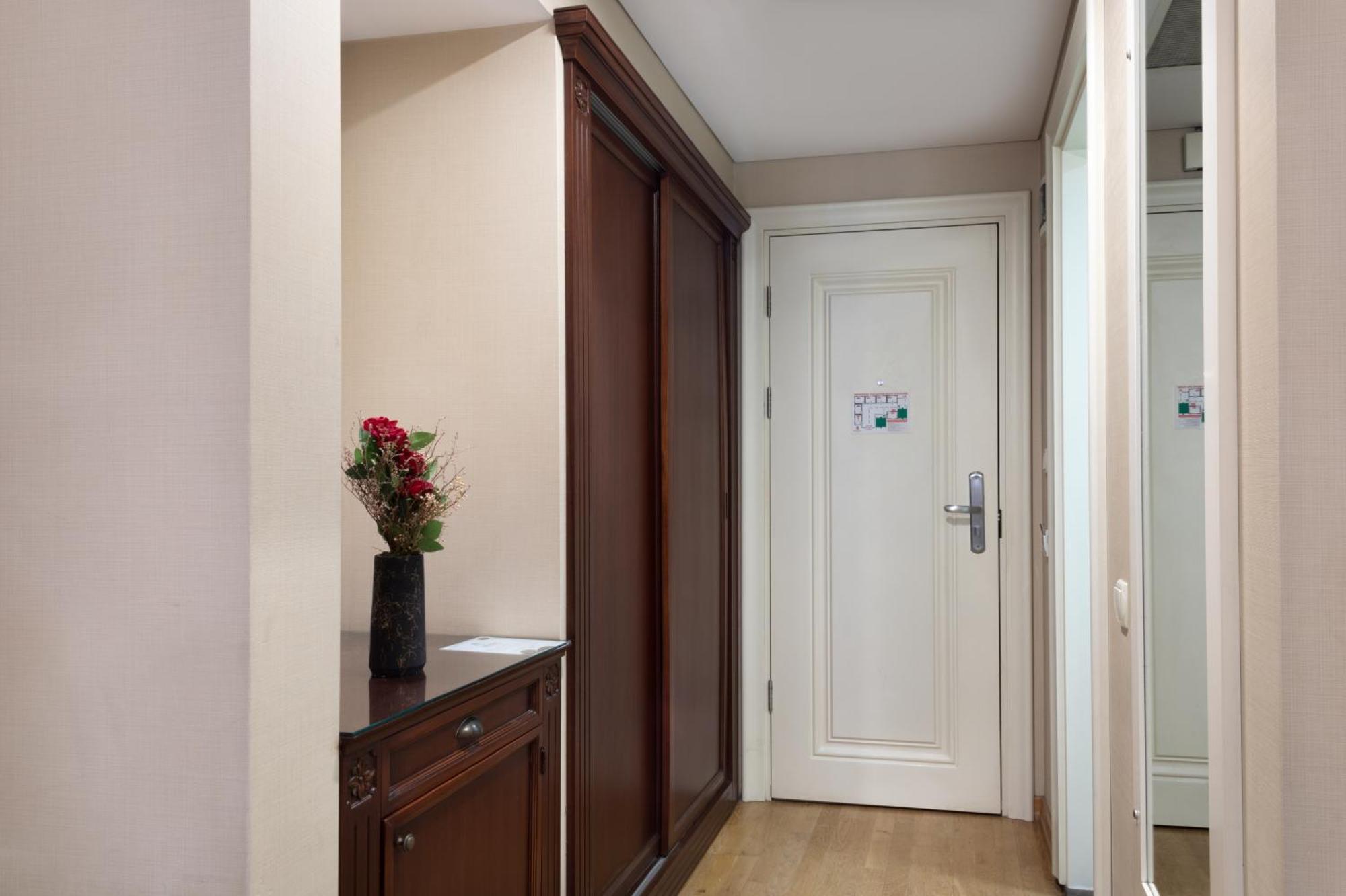 Recital Hotel 3*