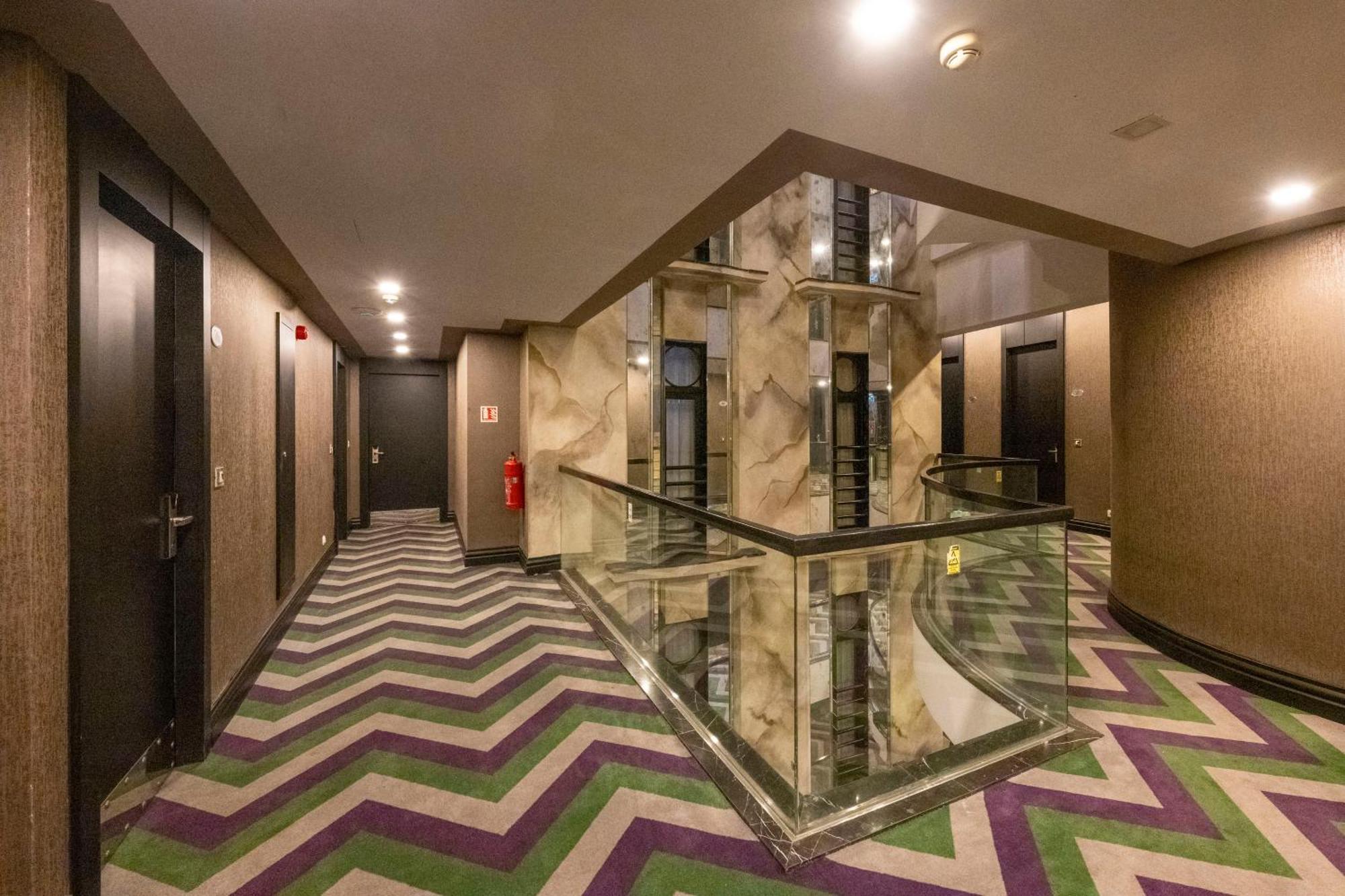 Otel Taxim Hill 4*