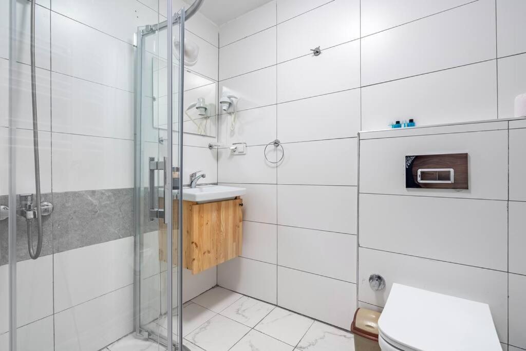 Happy Aparthotel *