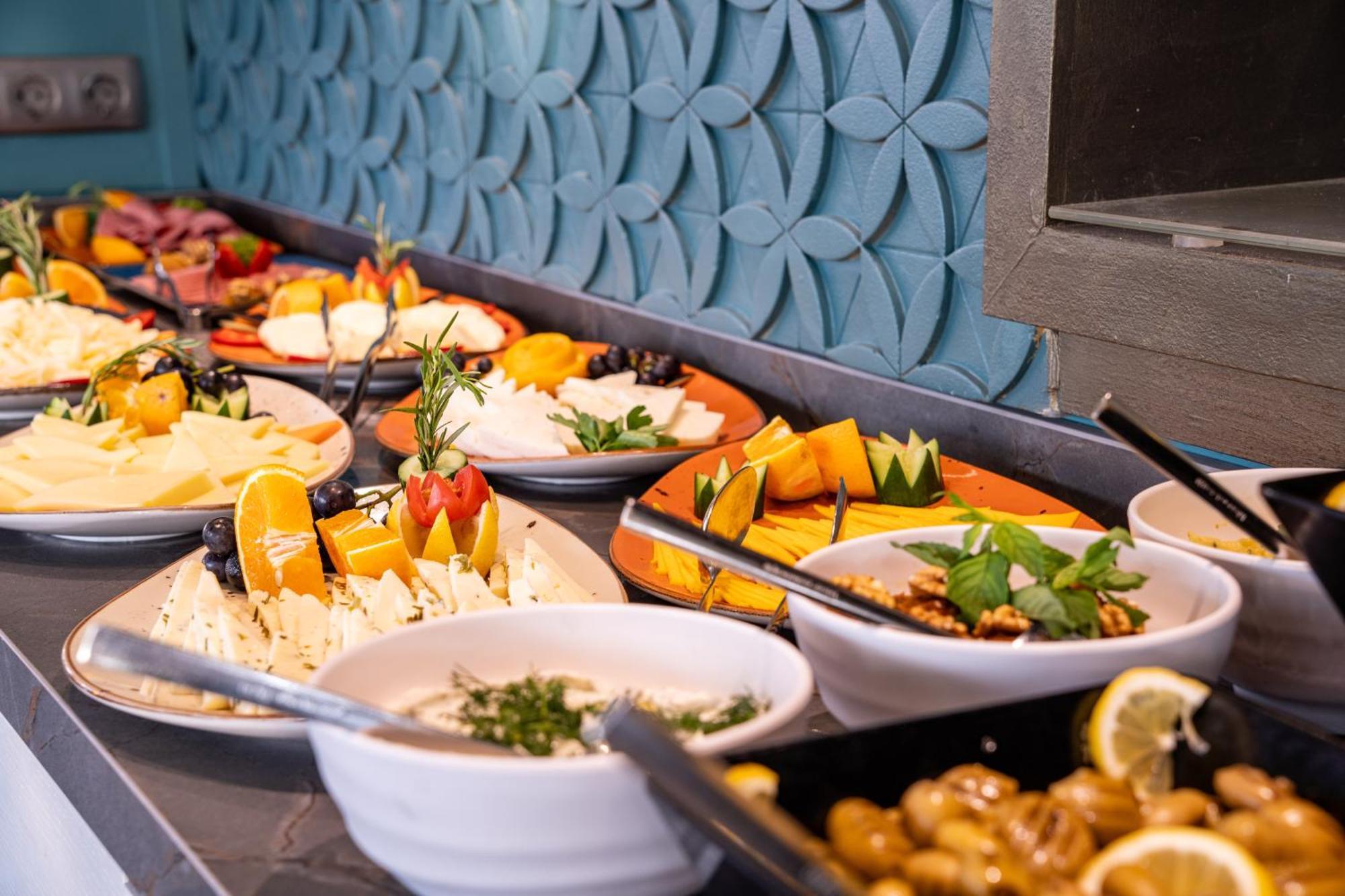Yasmak Sultan Istanbul
