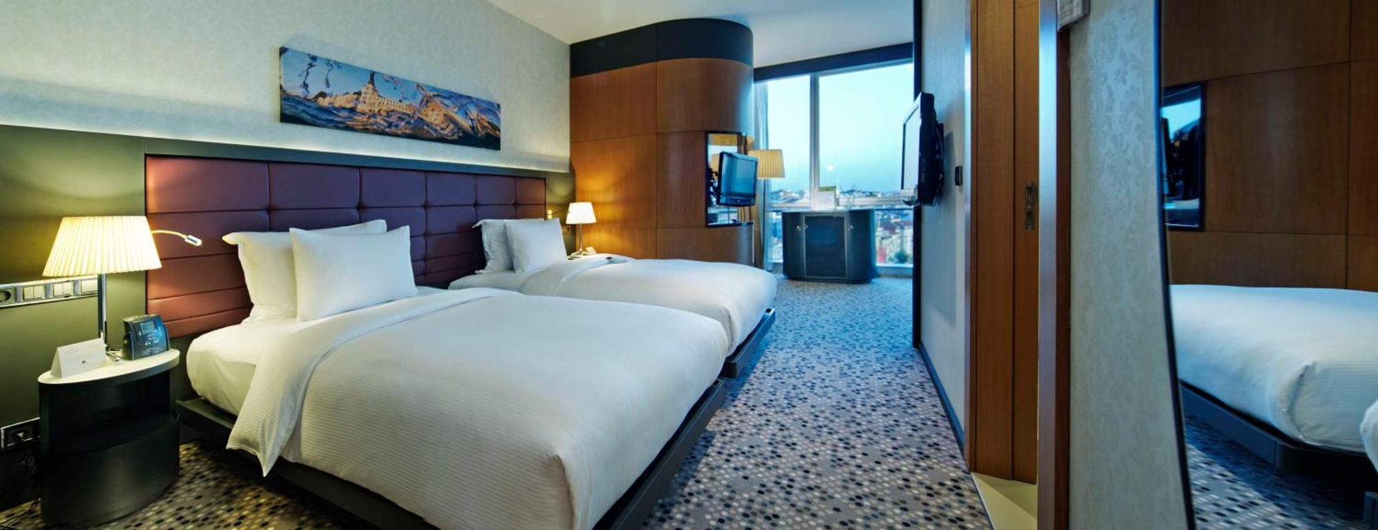 Doubletree By Hilton - Moda Hotel