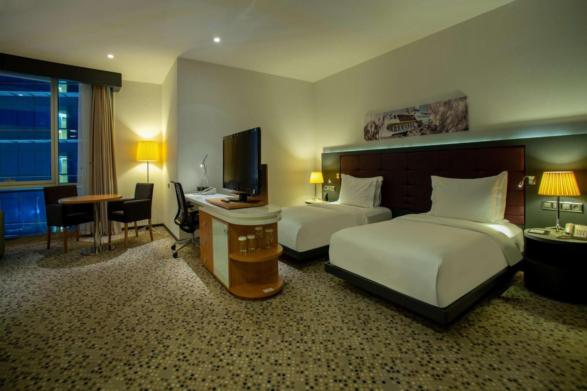 Doubletree By Hilton - Moda Hotel
