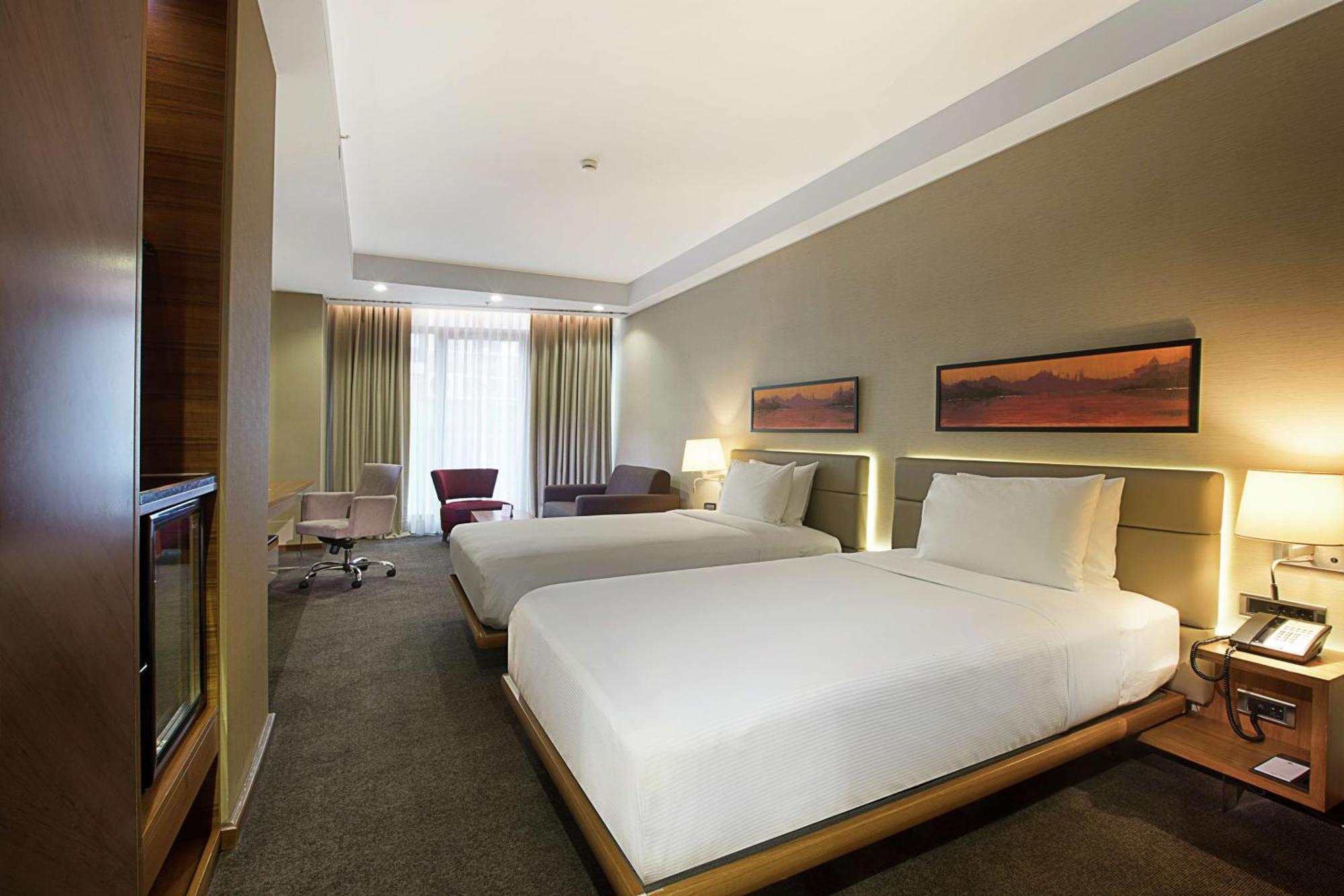 Doubletree By Hilton - Old Town Hotel