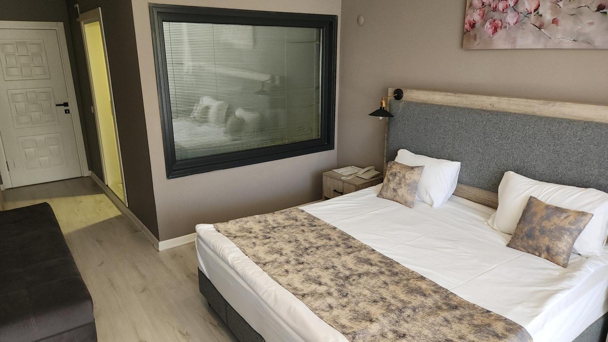 Hbs Polonezkoy Life & Garden Hotel
